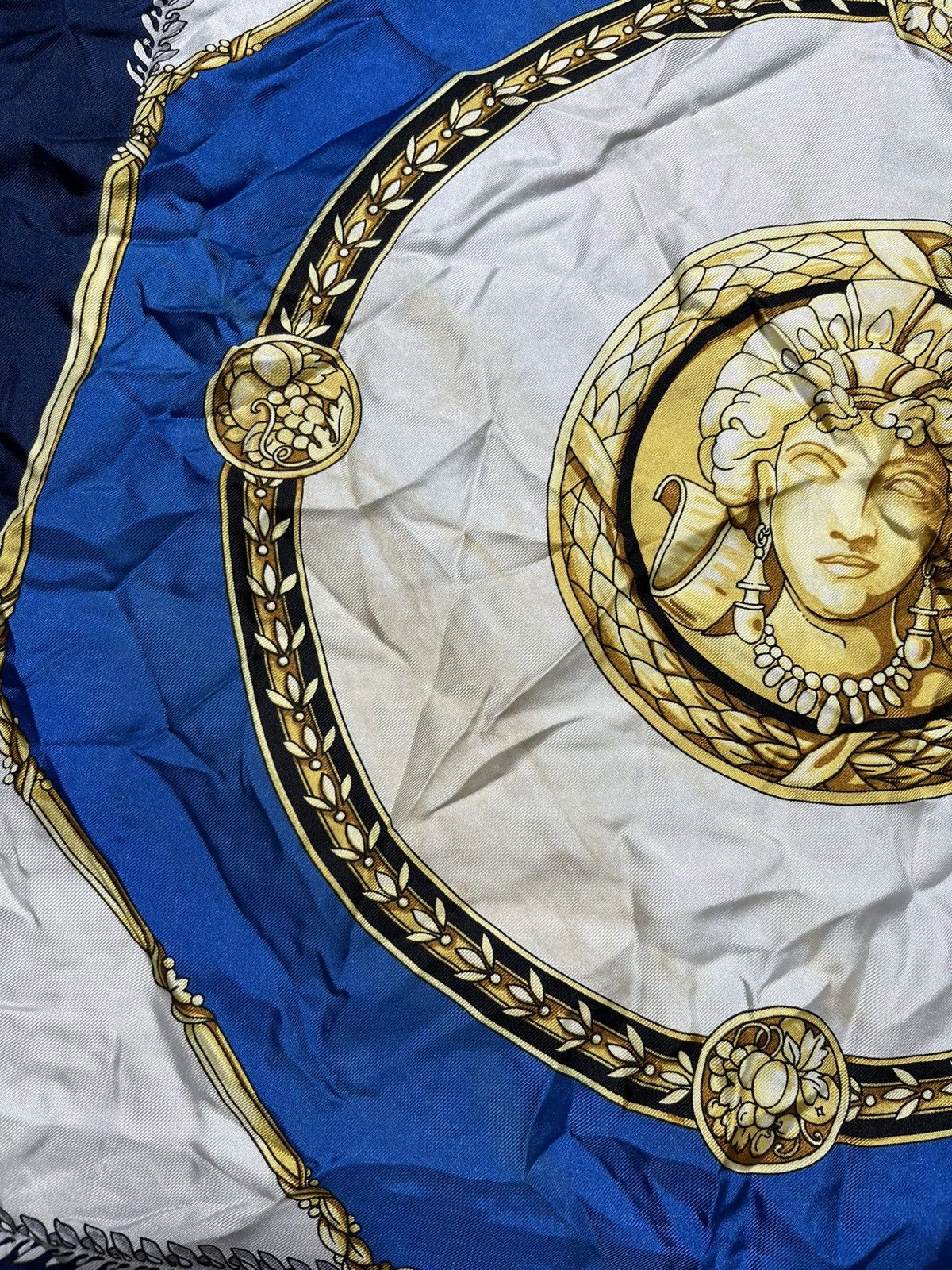 Pierre Balmain Vintage Pierre BALMAIN Paris SILK scarf Size ONE SIZE - 6 Thumbnail