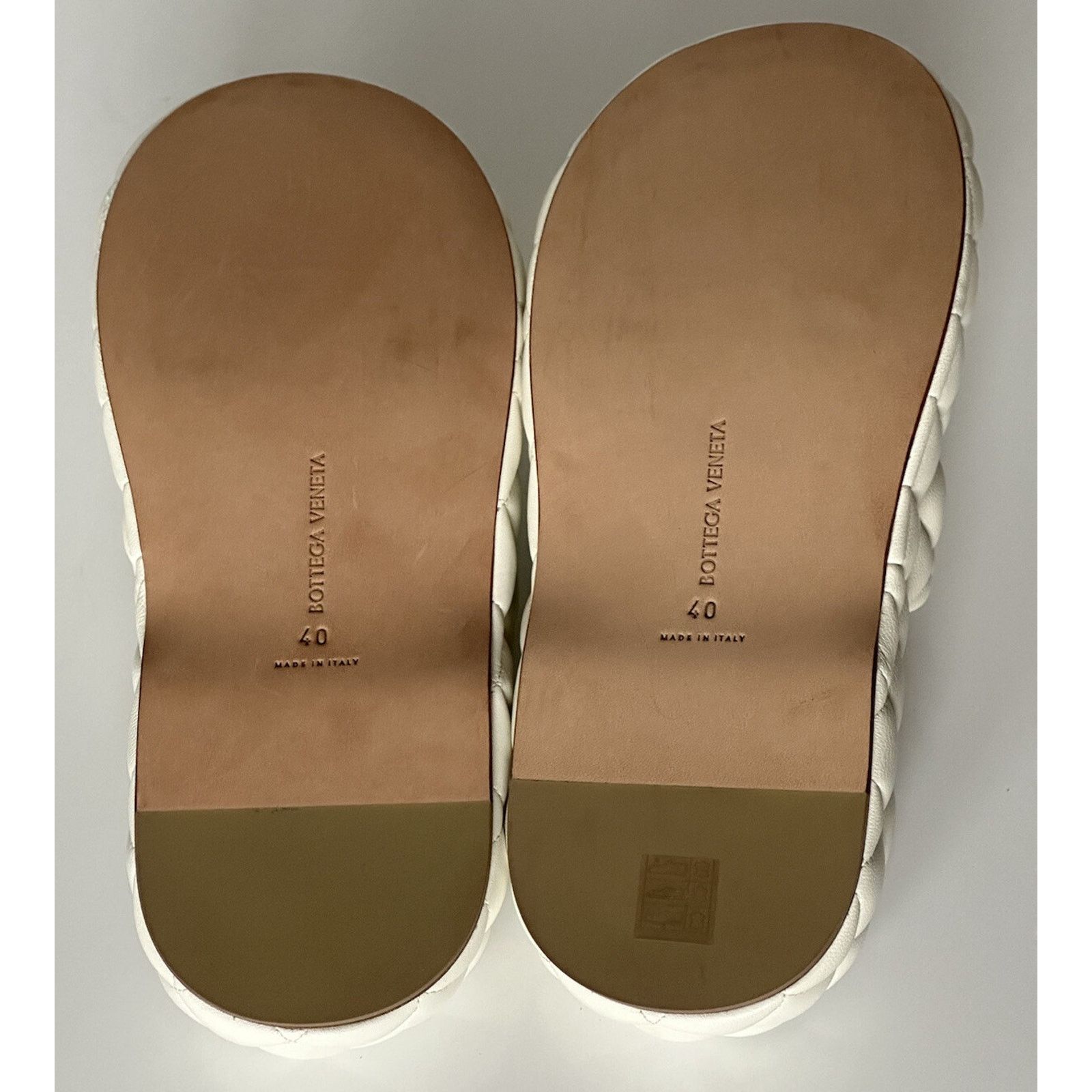 Bottega Veneta Bottega Veneta White Quilted Leather Sandals 10 US 708885 IT Size US 10 / IT 40 - 12 Thumbnail