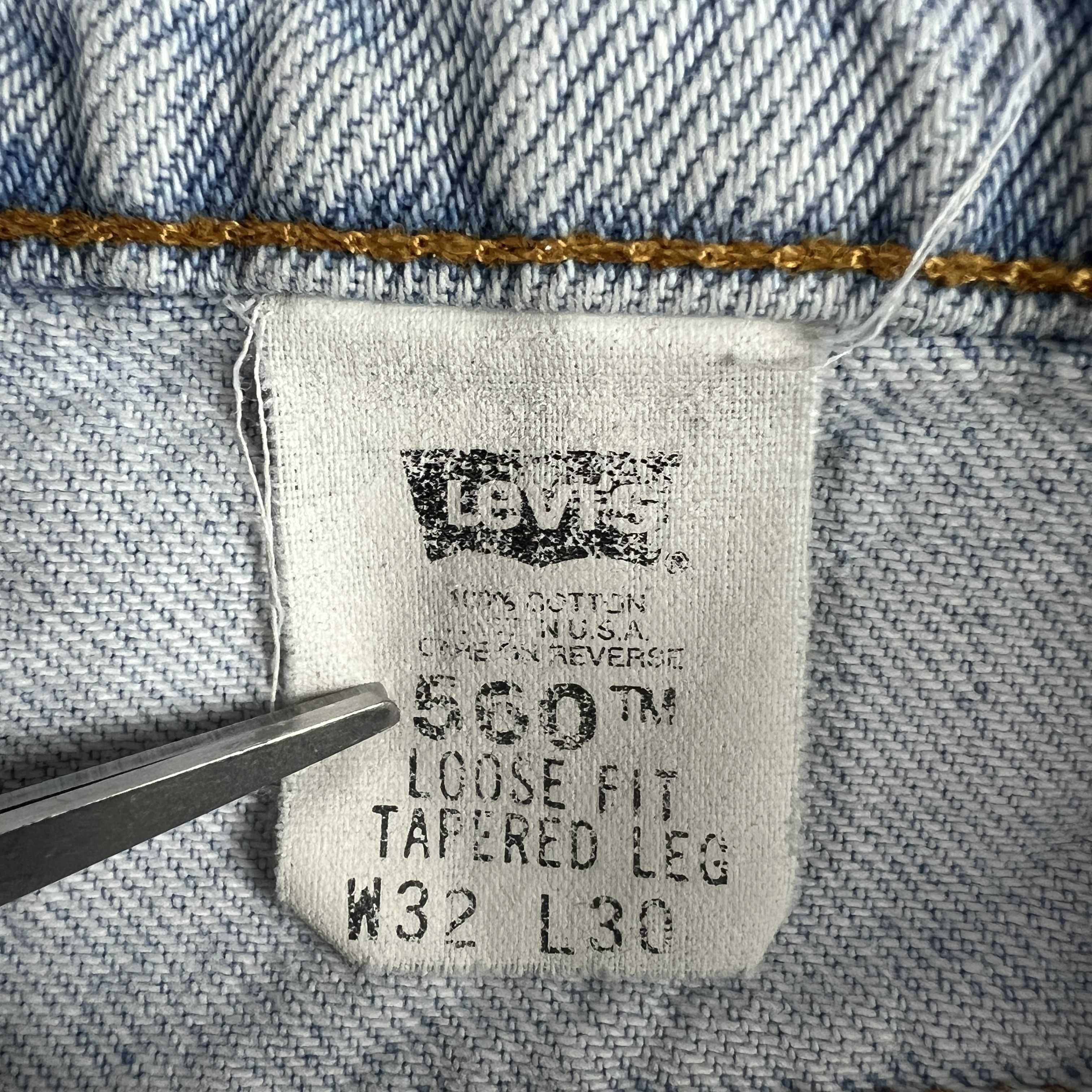 Levi's × Vintage VTG 90s Levi's Jean 560 Loose Taper Blue Denim Orange Tab Size US 32 / EU 48 - 13 Thumbnail