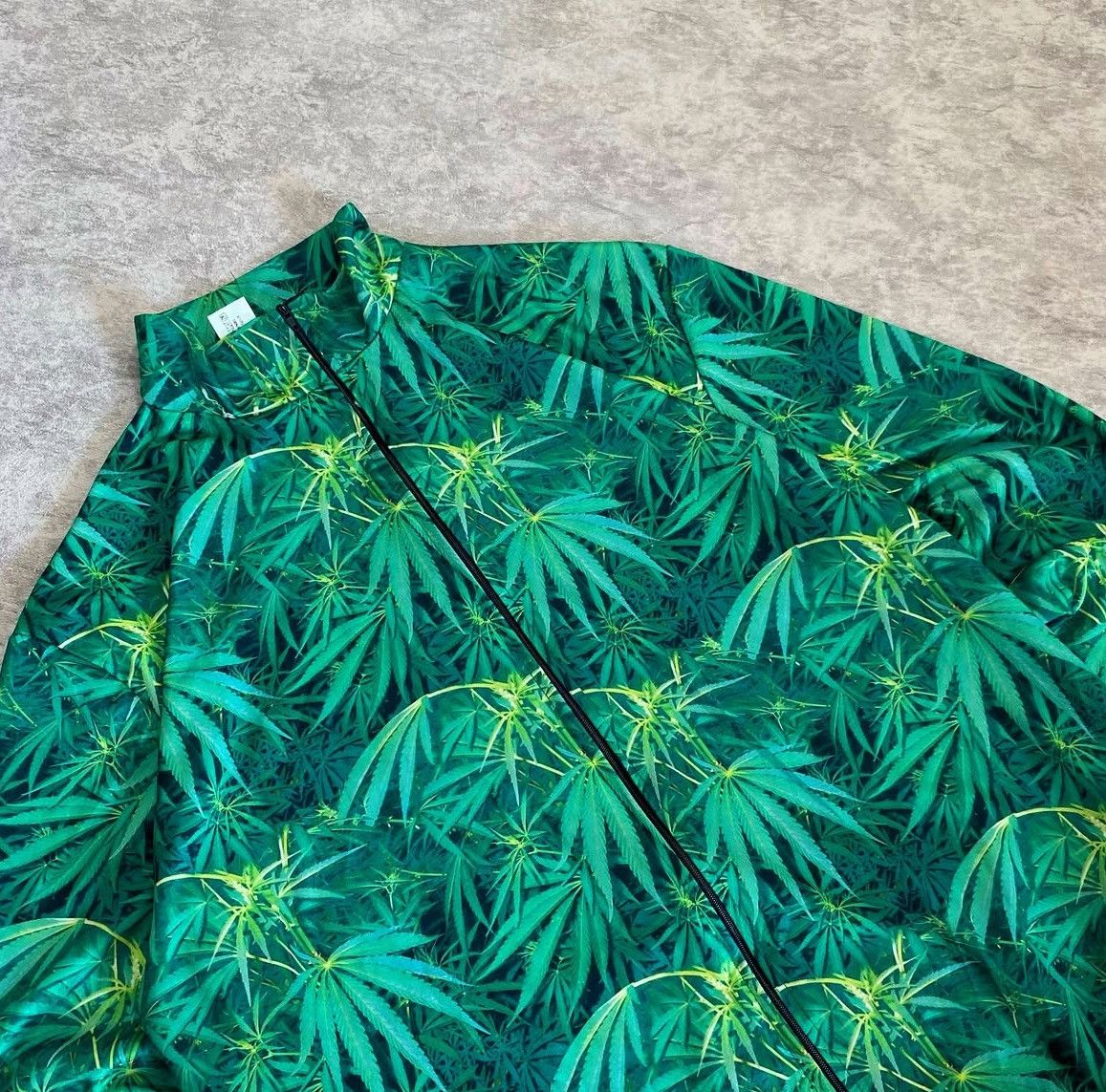 Other rare cannabis zipper Size US S / EU 44-46 / 1 - 3 Thumbnail
