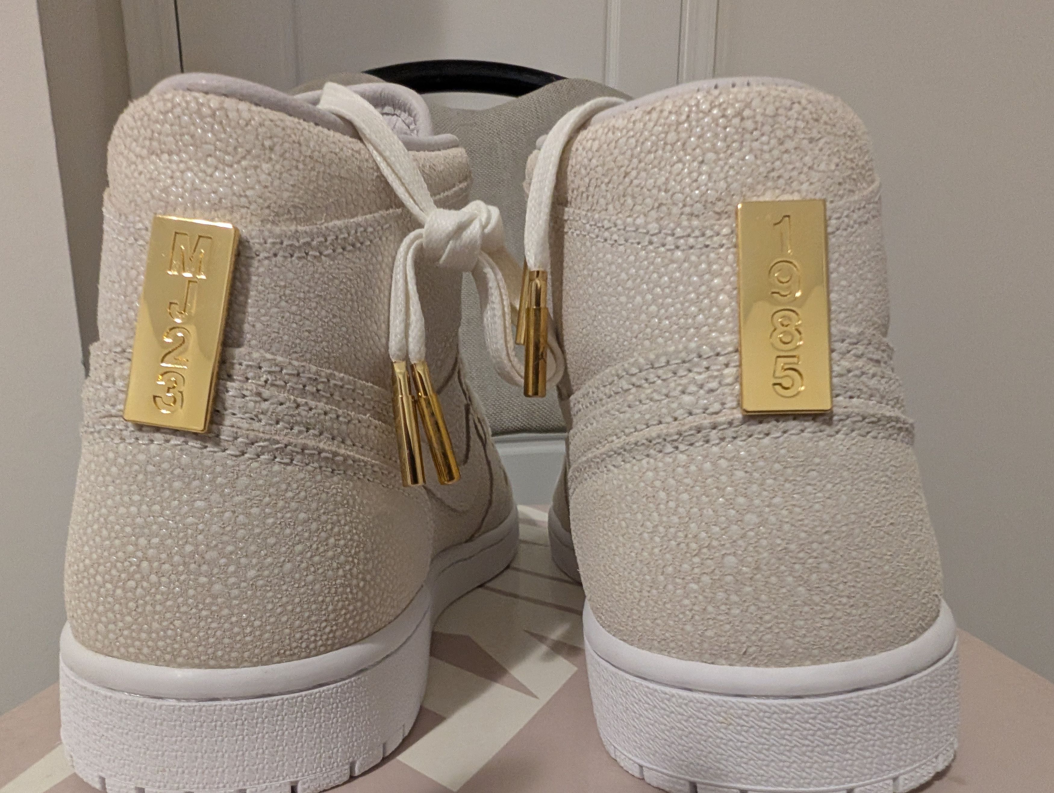 Jordan Brand Air Jordan 1 Retro Pinnacle White Size US 9.5 / EU 42-43 - 7 Thumbnail