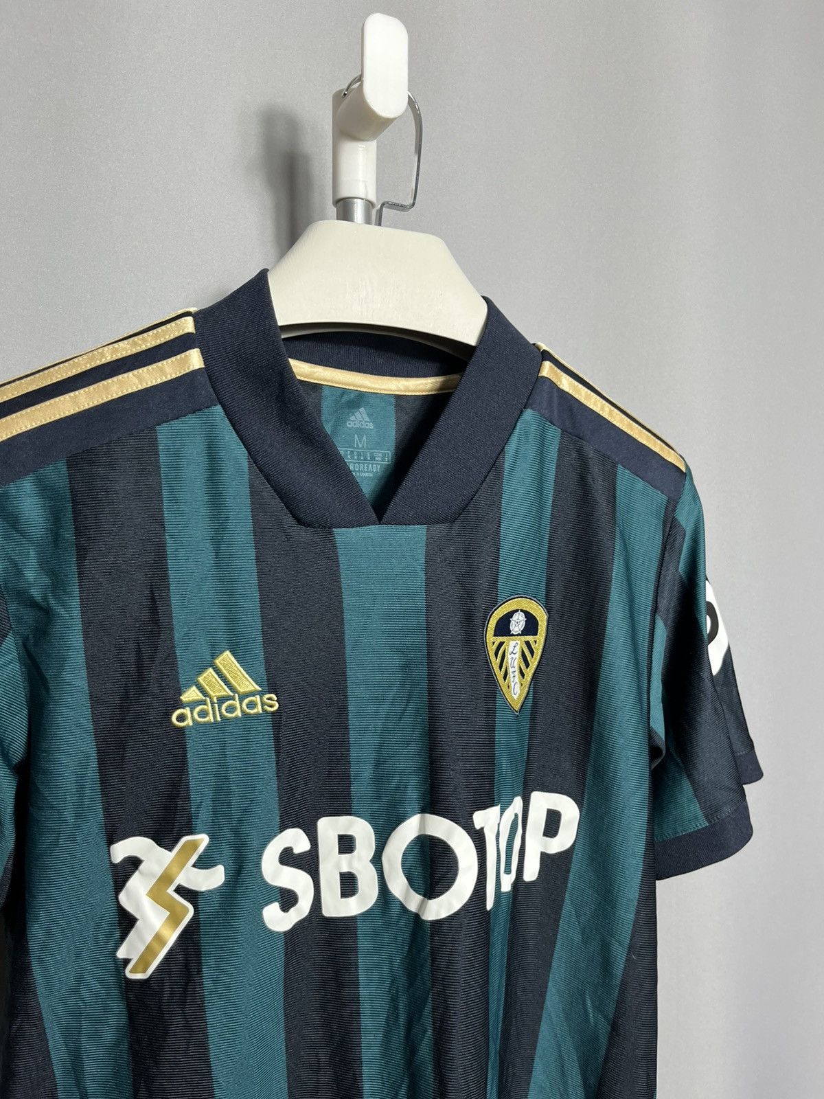 Adidas 2020/21 Adidas Leeds United FC Away Soccer Jersey Premier Size US M / EU 48-50 / 2 - 2 Thumbnail
