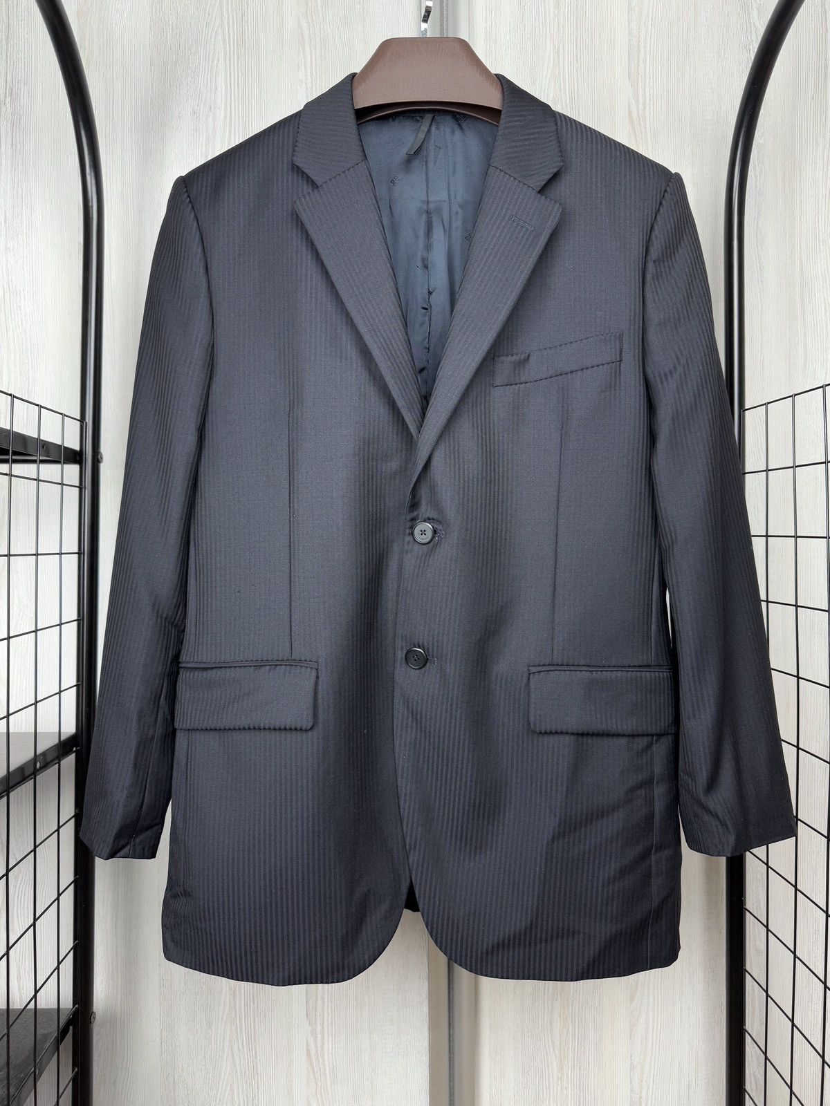 Givenchy Givenchy Paris Navy Blue Wool Pinstripe blazer sport coat Size 38R - 2 Thumbnail