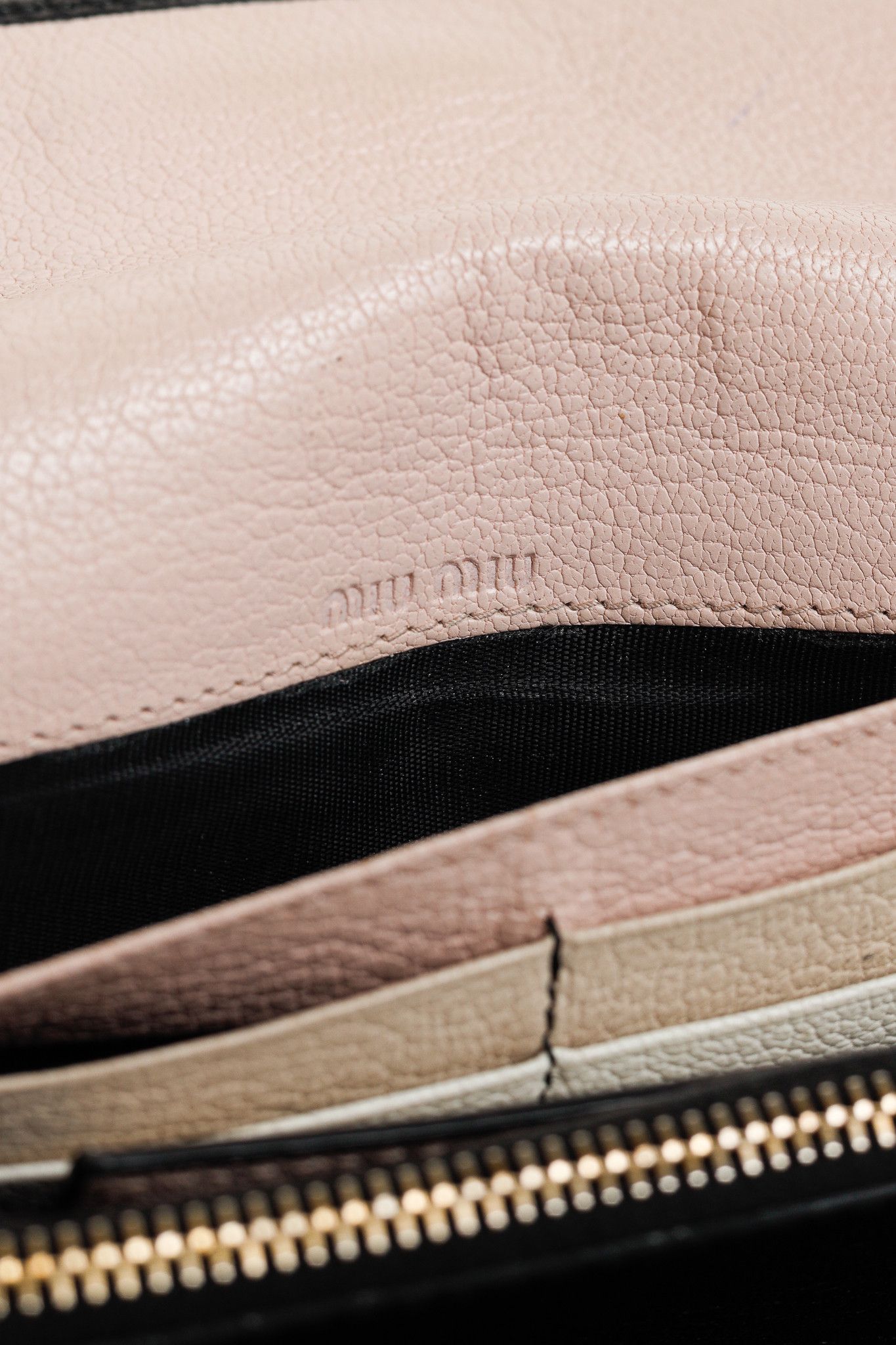 Miu Miu Miu Miu Black Madras Leather Long Wallet Size ONE SIZE - 10 Thumbnail