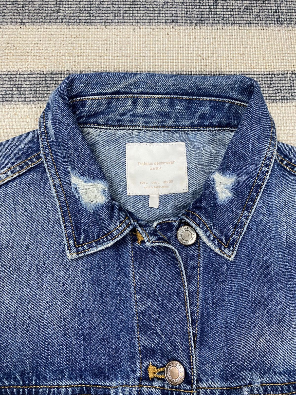Zara No More Flowers vtg Denim jacket Size US L / EU 52-54 / 3 - 2 Thumbnail