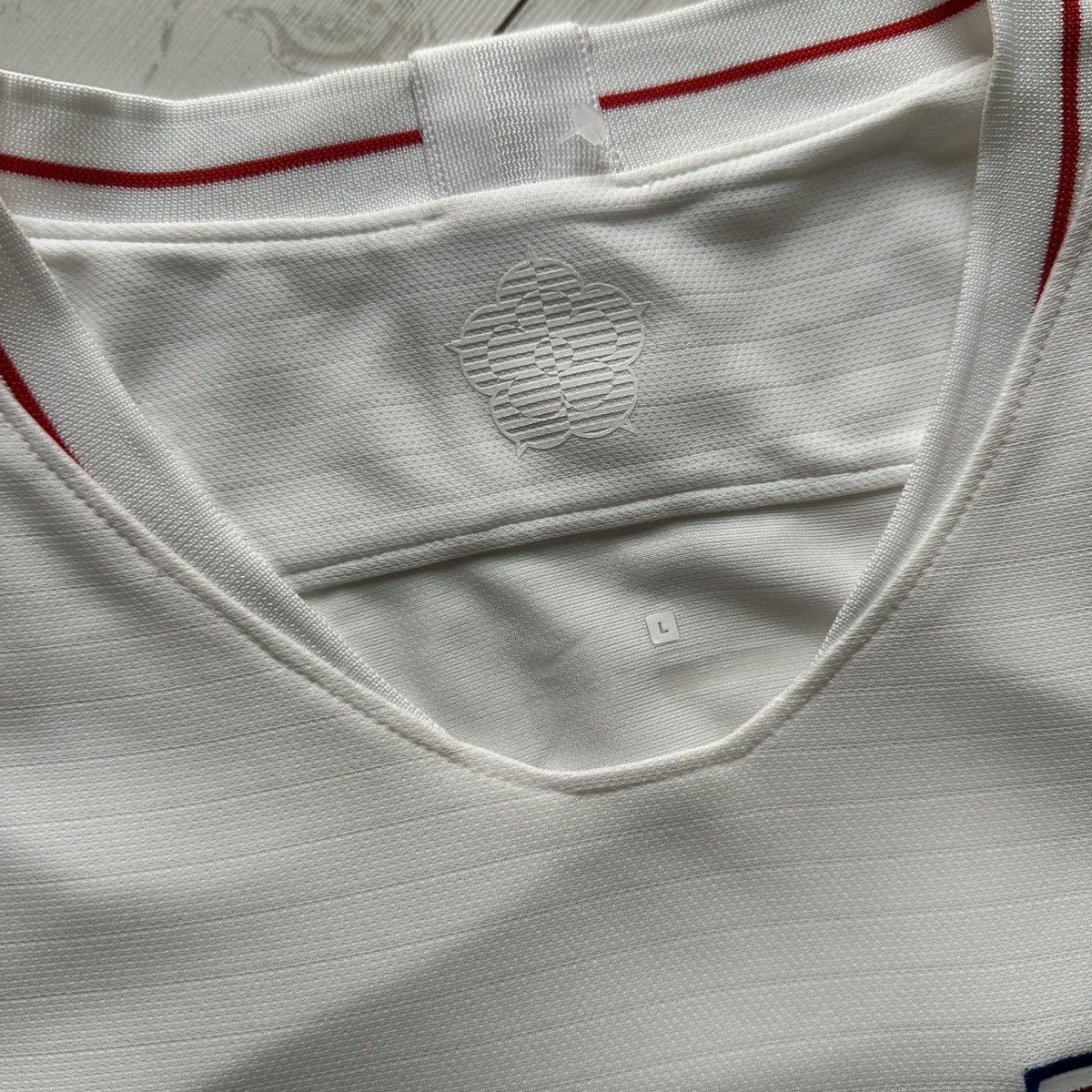 Other England x Nike Football jersey 2018 Home white size L y2k Size US L / EU 52-54 / 3 - 7 Thumbnail