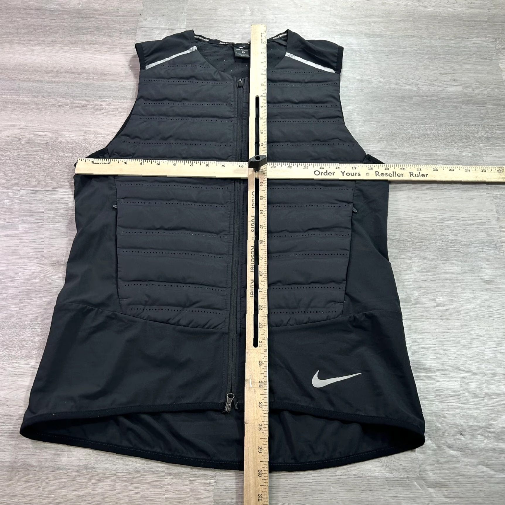 Nike Nike AeroLoft Vest Mens Medium Black Full Zip Running Reflective 859272-010 Size US M / EU 48-50 / 2 - 7 Thumbnail