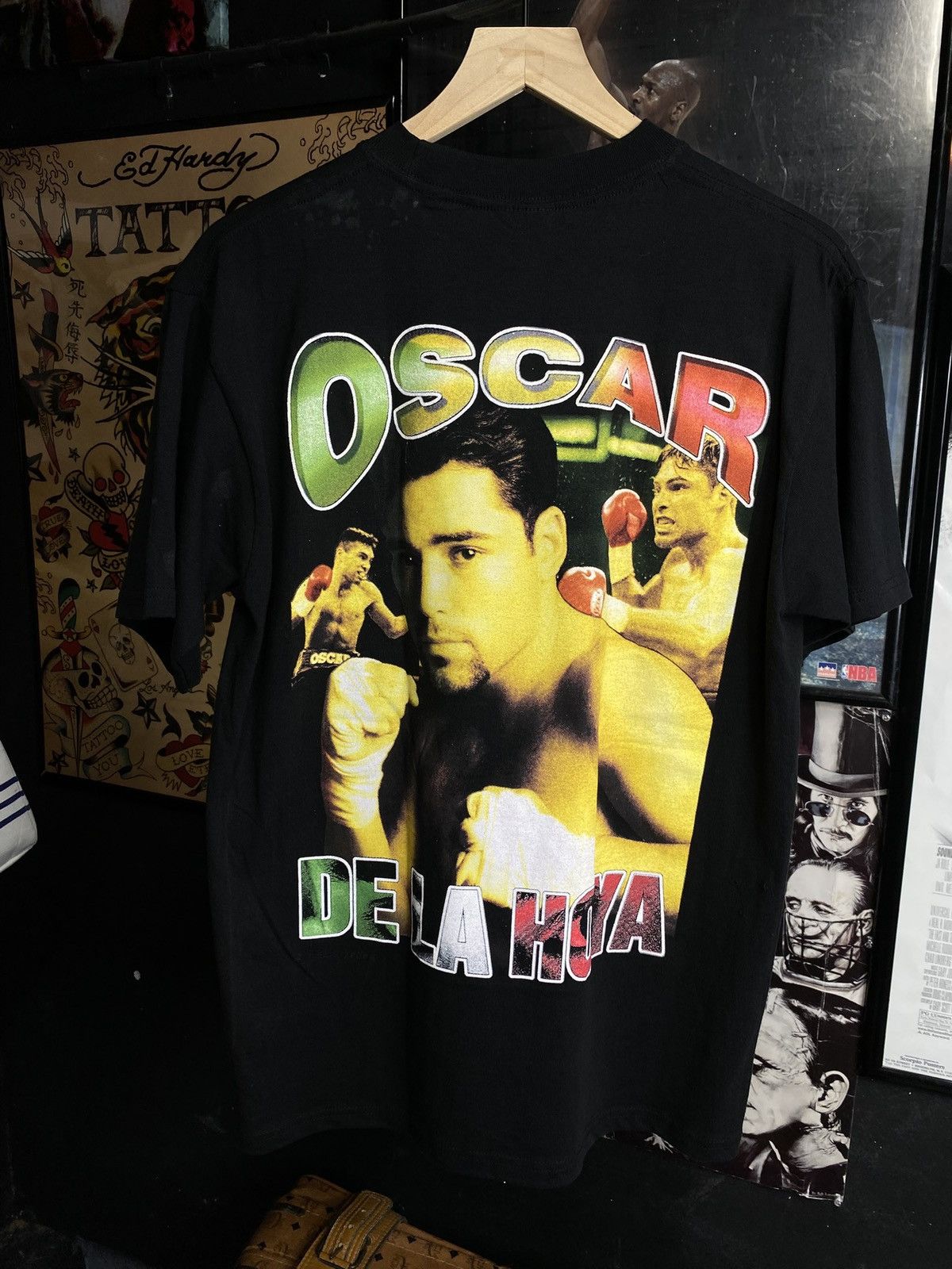 Vintage Vintage 90’s Oscar De La Hoya Boxing T-Shirt Size Large Size US L / EU 52-54 / 3 - 6 Thumbnail