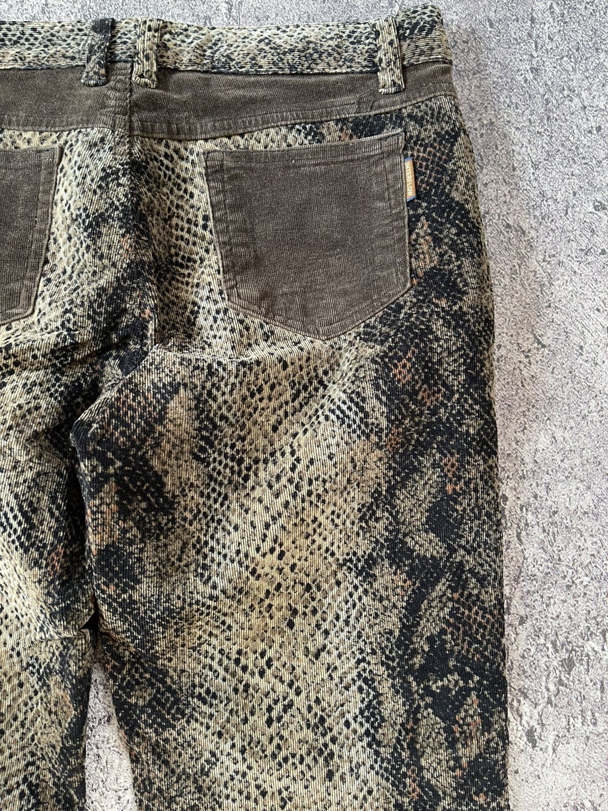 Japanese Brand Y2k interflow snakeskin “tornado mart style” jeans Size US 30 / EU 46 - 9 Thumbnail