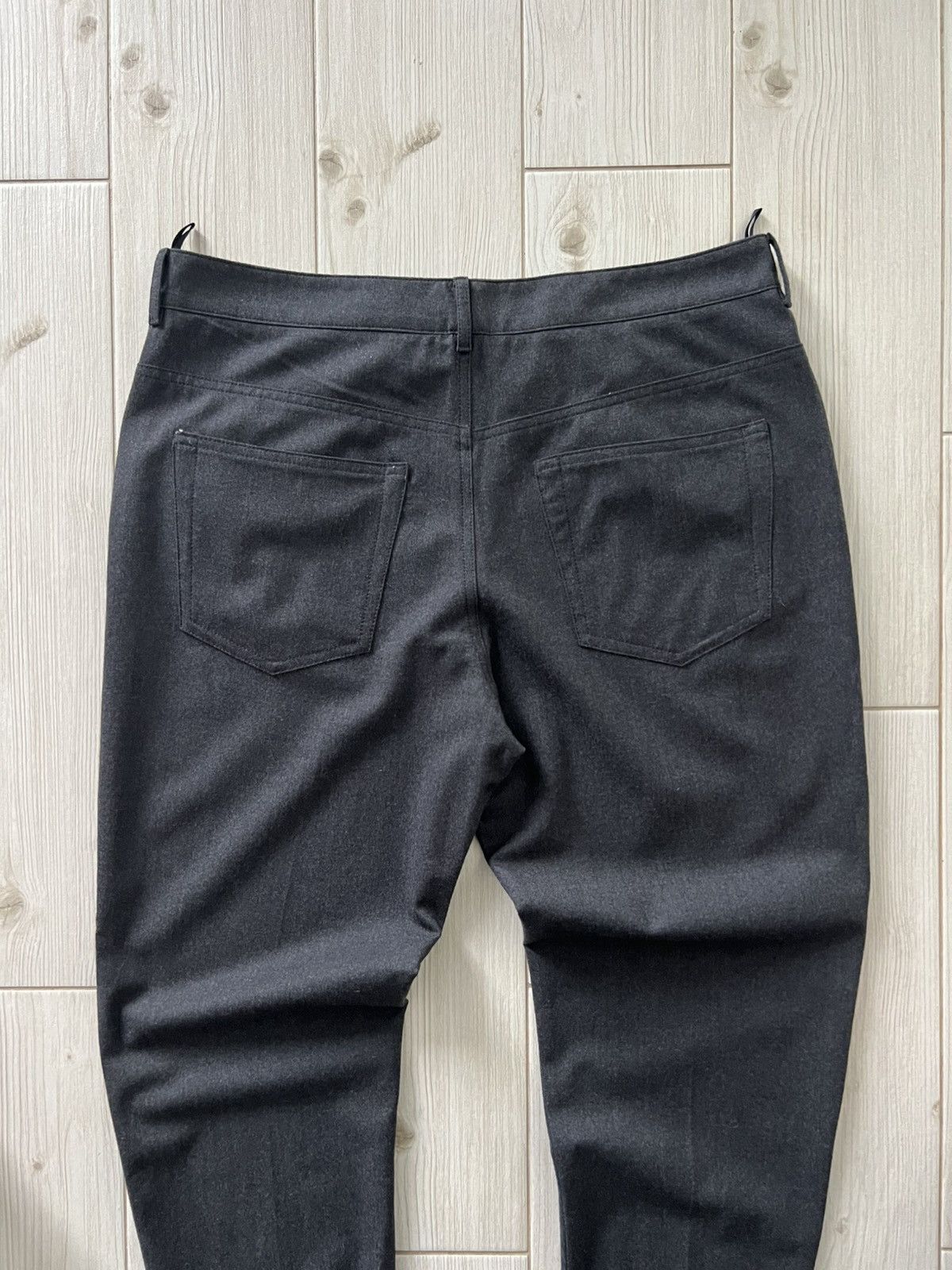 Prada Prada Wool Trousers Dark Grey Men’s Casual Pants 32 Size Size US 32 / EU 48 - 9 Thumbnail
