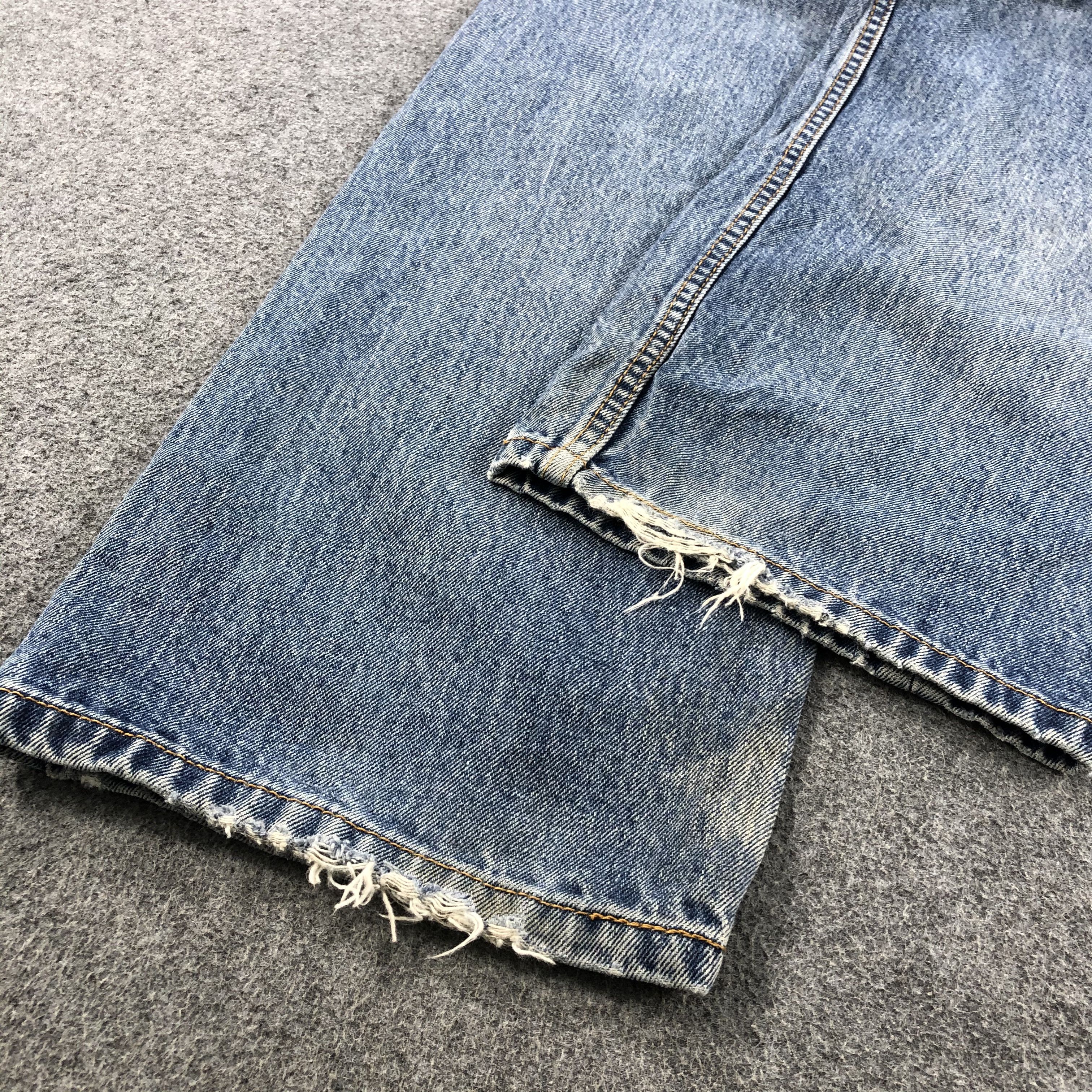 Levi's × Vintage Vintage Blue Wash Levis 505 Jeans-JM1757 Size US 43 - 6 Thumbnail