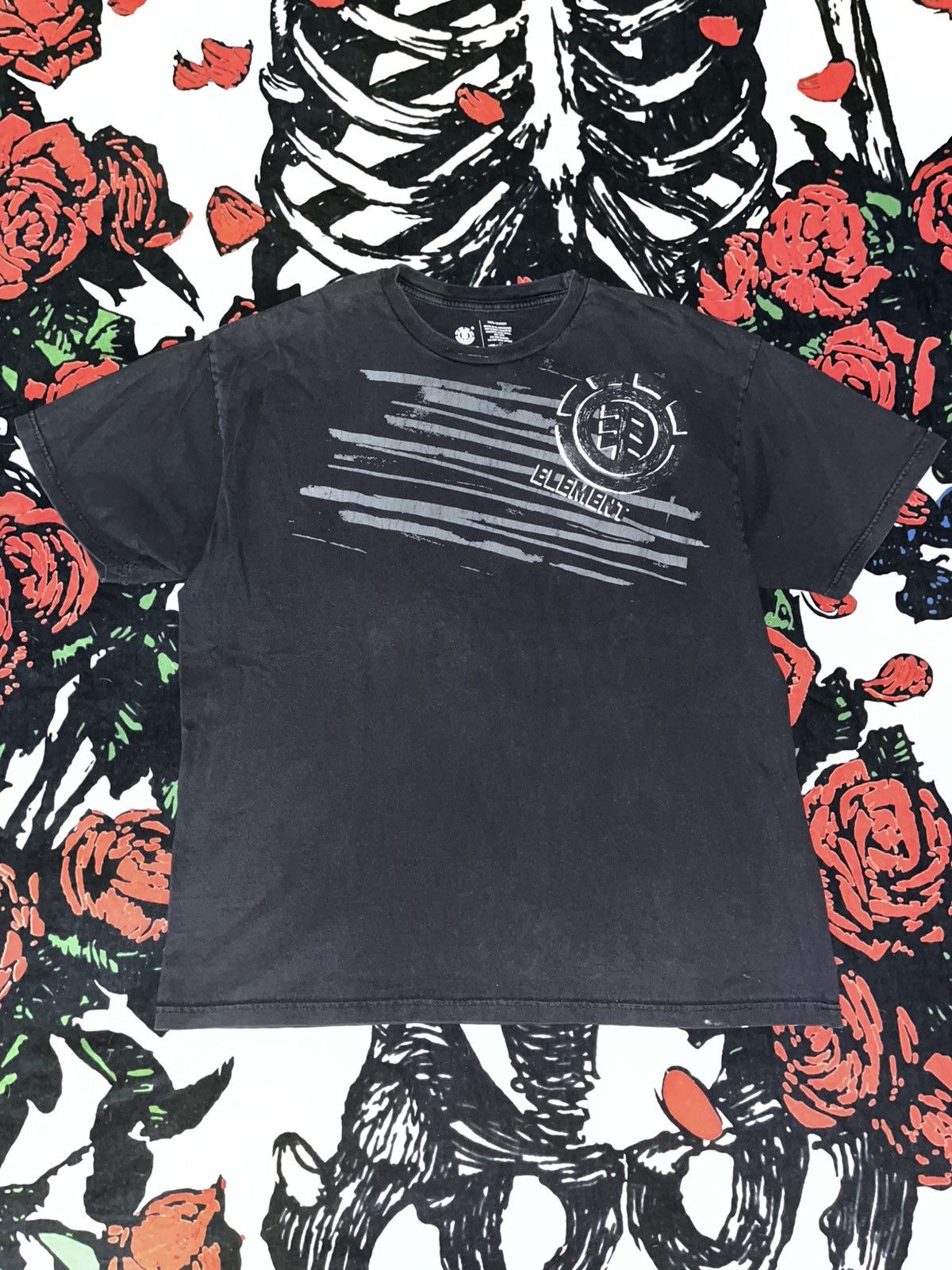 Other Crazy Y2K Faded Thrashed Grunge Punk ERD Element Skater Tee Size US XL / EU 56 / 4 - 1 Thumbnail