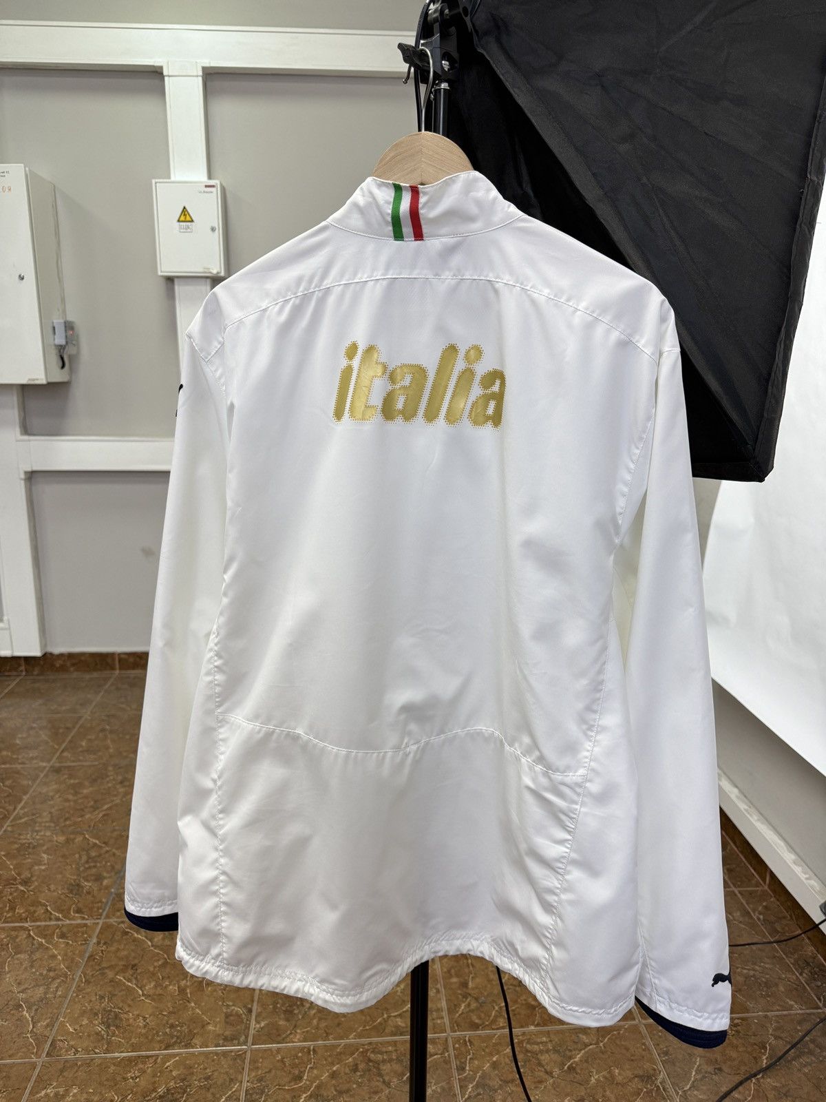 Puma 🇮🇹 Vintage Y2K Puma Italy Soccer Jersey Zip Jacket Retro Size US XL / EU 56 / 4 - 2 Thumbnail