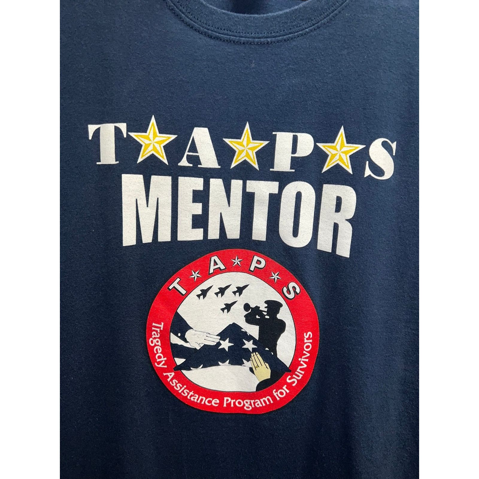 Gildan Taps Mentor Shirt Tragedy Assistance Program For Survivors L Size US L / EU 52-54 / 3 - 2 Thumbnail