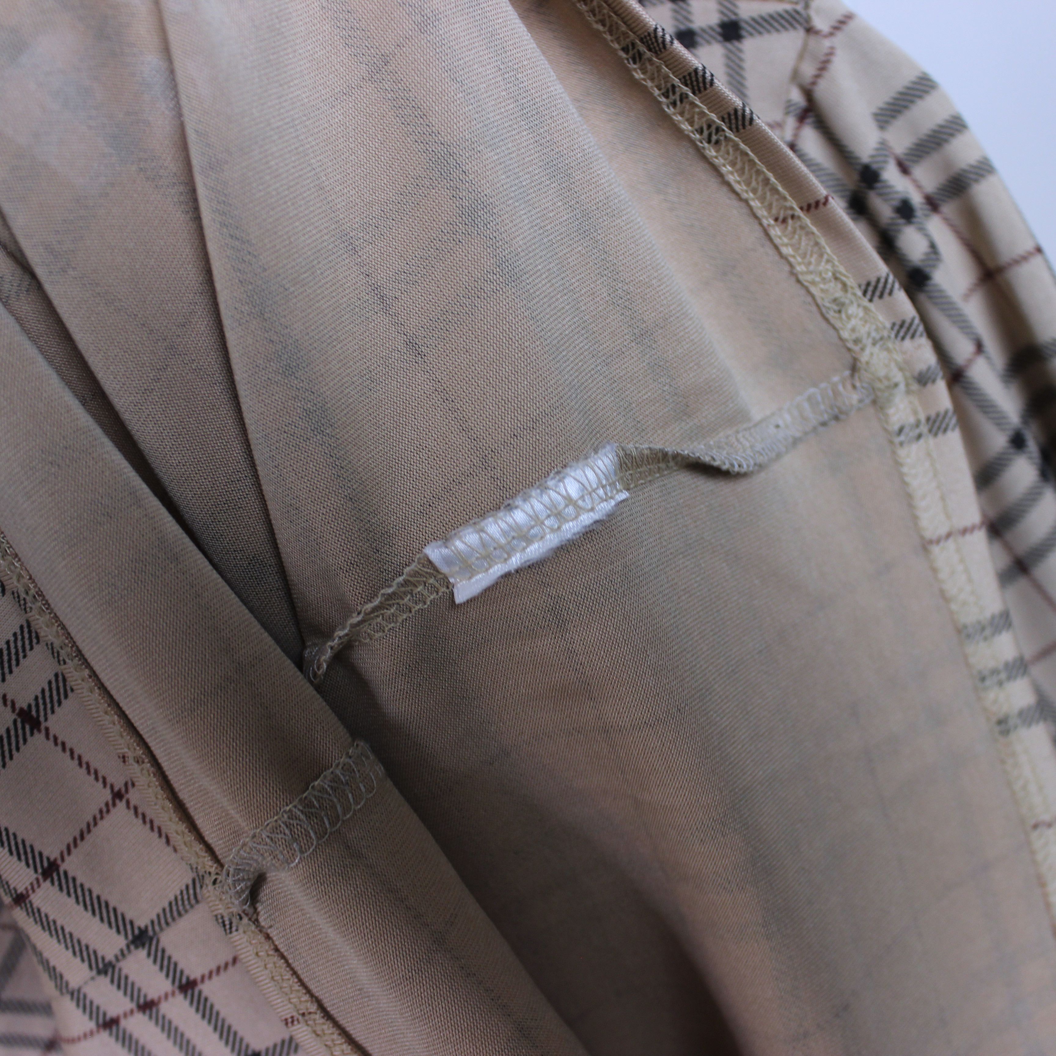 Burberry Burberry full nova blouses rare nova S M Size M / US 6-8 / IT 42-44 - 3 Thumbnail