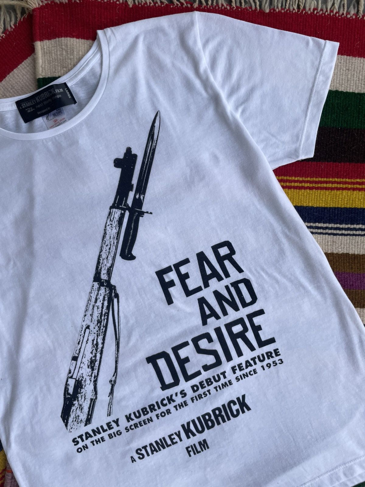 Vintage Fear and Desire (1953) filmed by Stanley Kubrick T Shirt Size US L / EU 52-54 / 3 - 4 Thumbnail