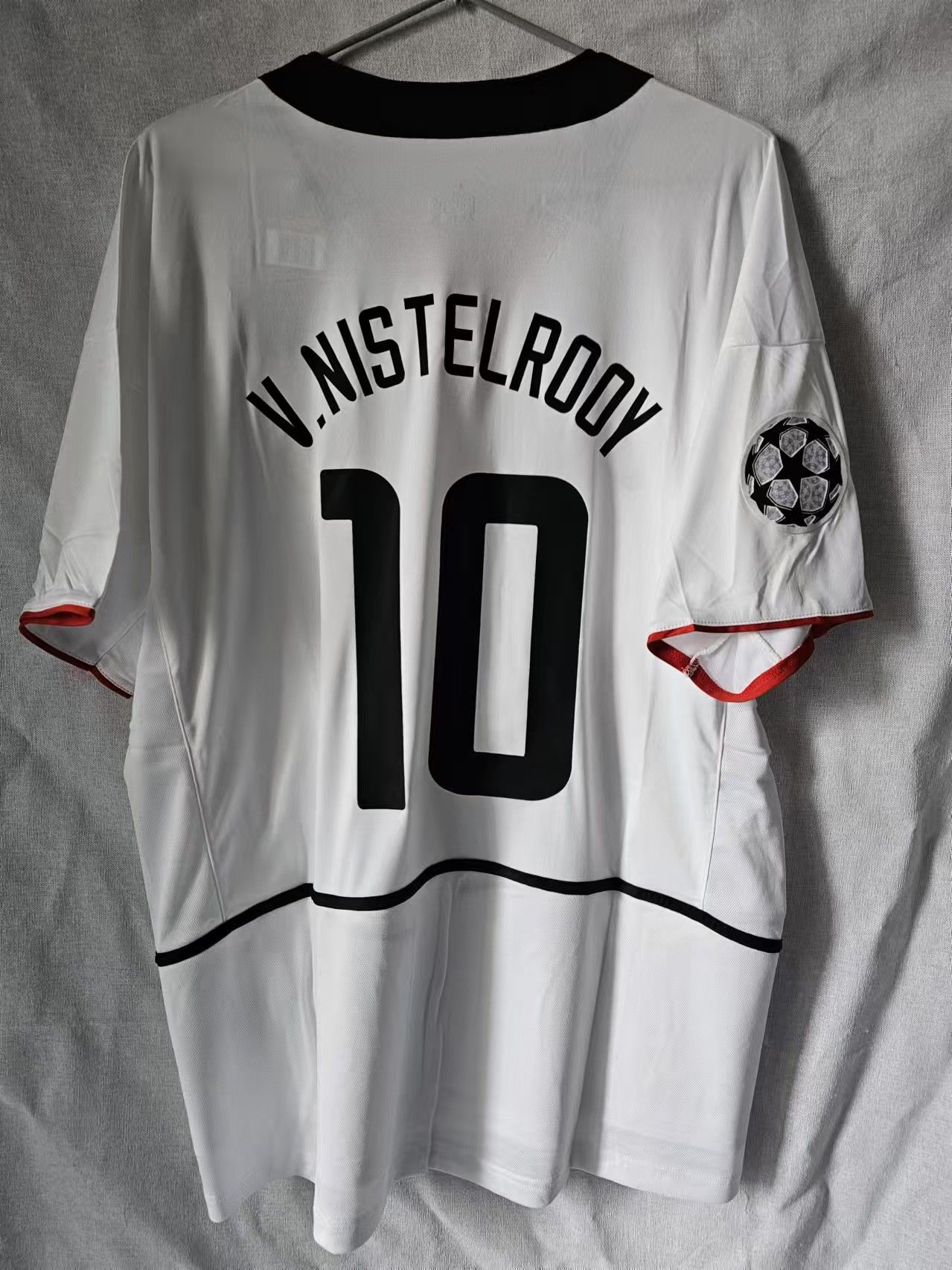 Other 2002 03 MNU van Nistelrooy Jersey Away M Size US M / EU 48-50 / 2 - 1 Thumbnail