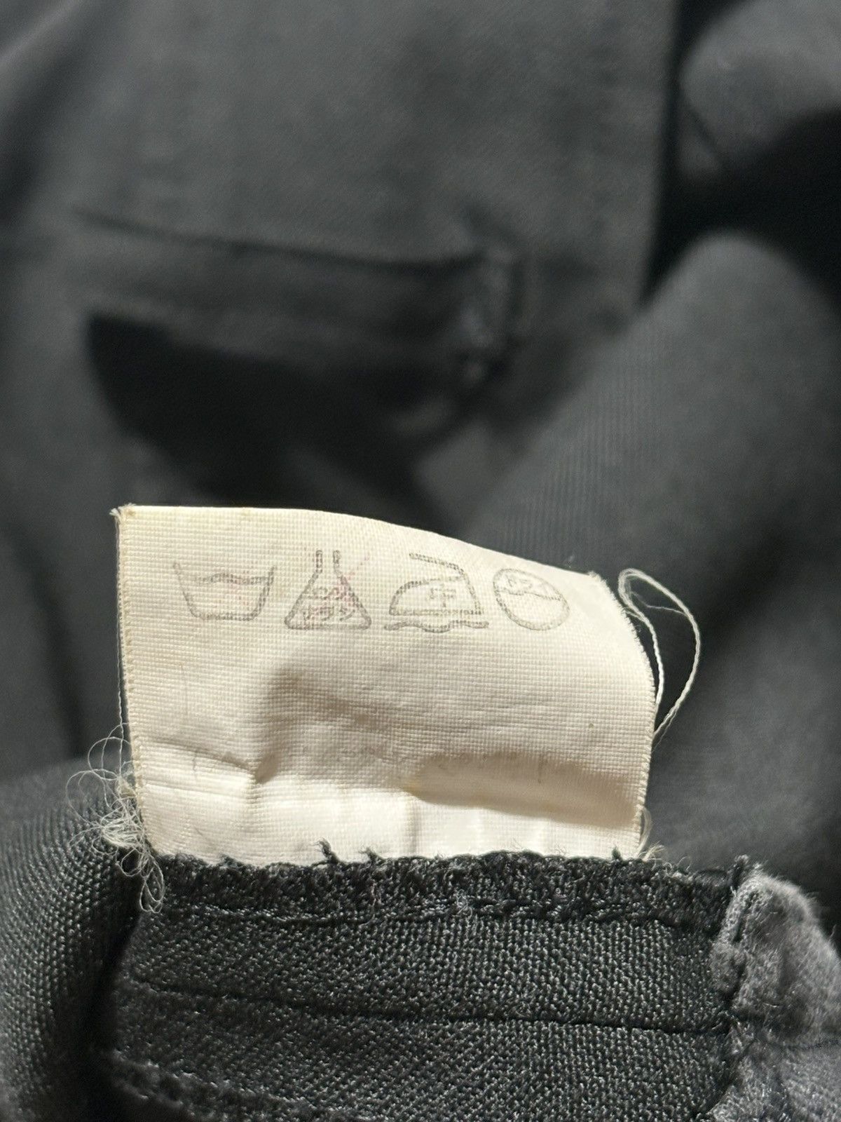 Yohji Yamamoto 1980’s THE GINZA STORY BY YOHJI YAMAMOTO HAKAMA PANTS Size 27" / US 4 / IT 40 - 8 Thumbnail