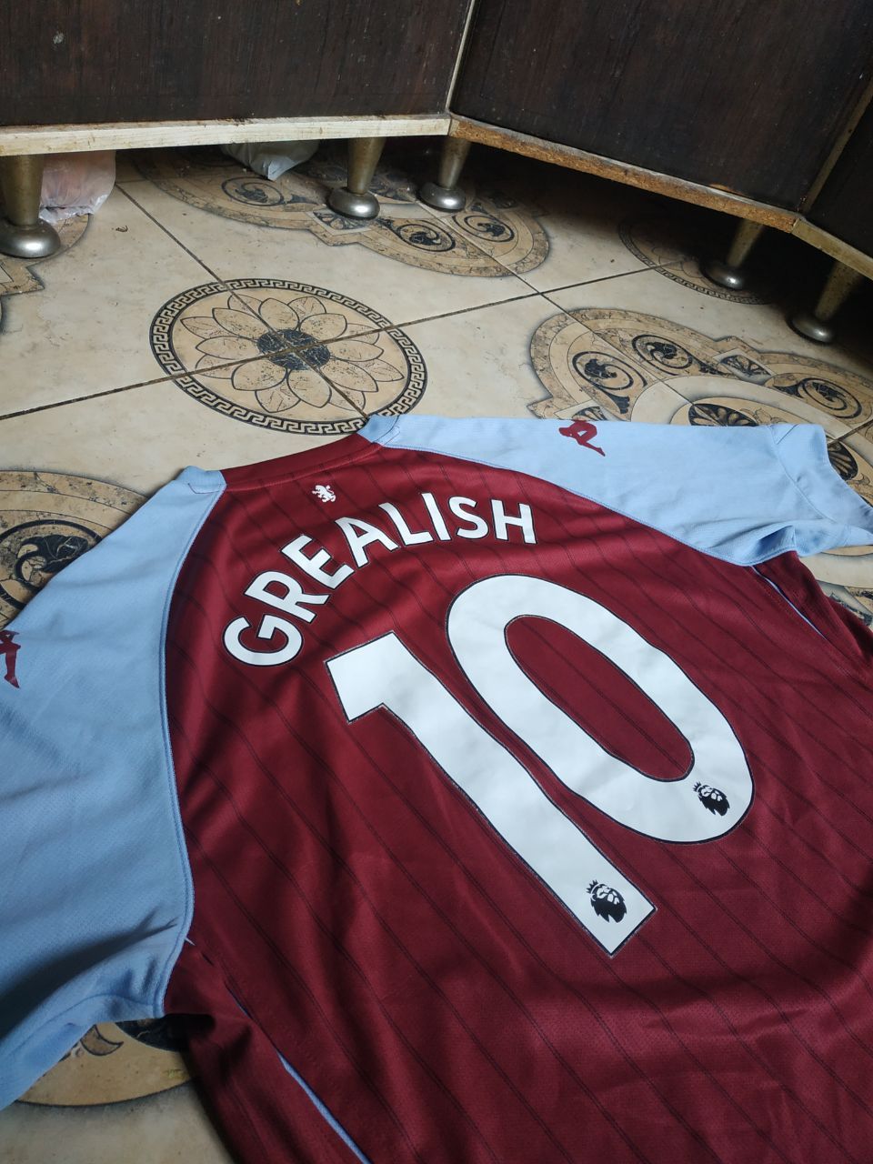 Kappa Kappa Aston Villa 2020 Grealish #10 Kombat Jersey XL Size US XL / EU 56 / 4 - 15 Thumbnail