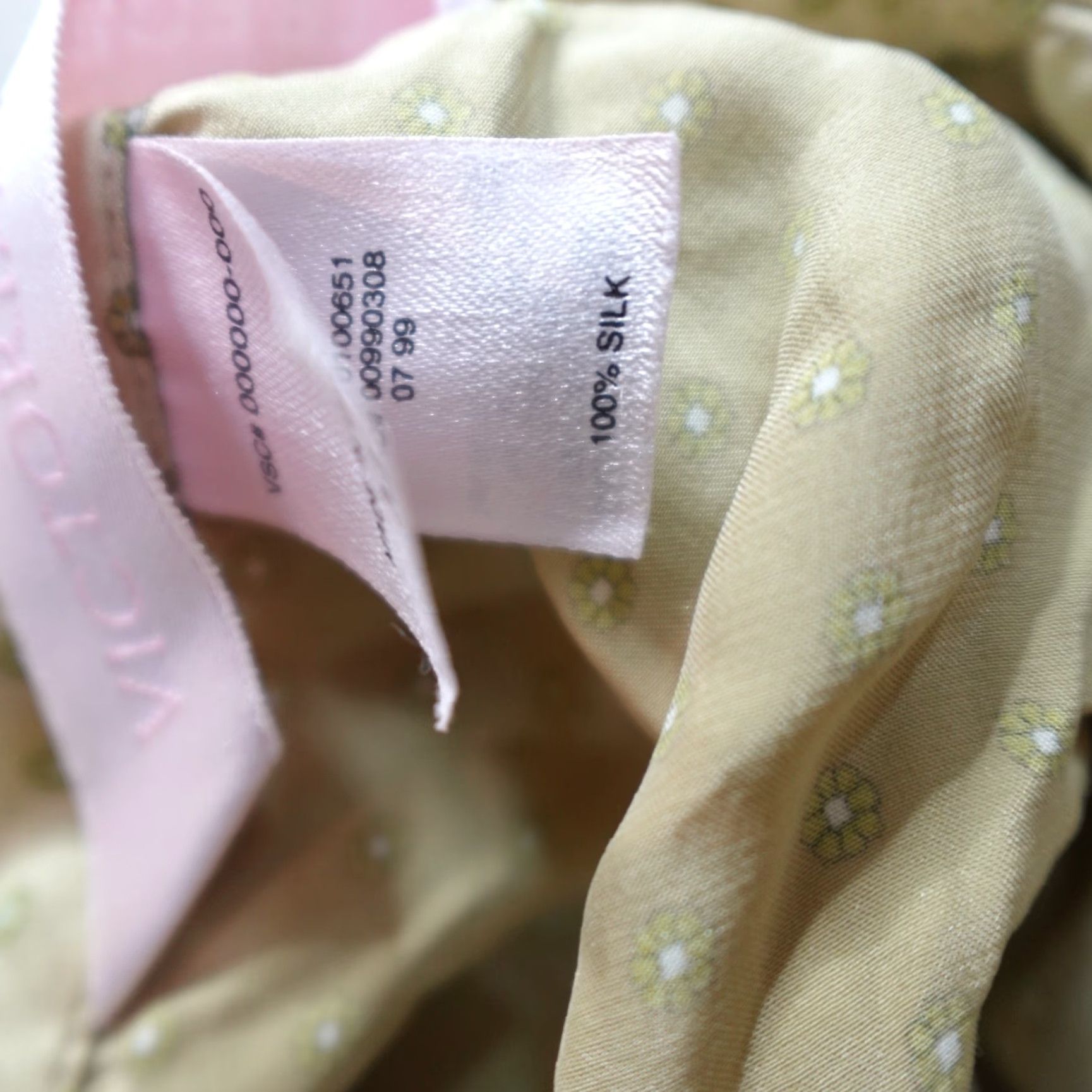 Victoria's Secret Victoria's Secret Pajama Shirt Beige Medium Long Sleeve Silk Satin Button Collared Logo Embroidered Size M / US 6-8 / IT 42-44 - 6 Thumbnail