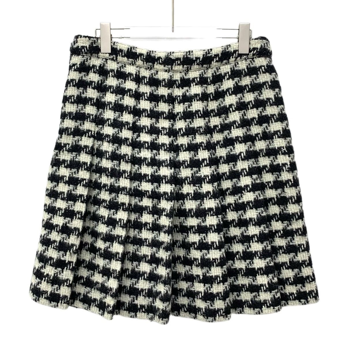 Celine Celine Houndstooth Wool Casual Pleated Mini Skirt K26WX Size 28" / US 6 / IT 42 - 2 Thumbnail