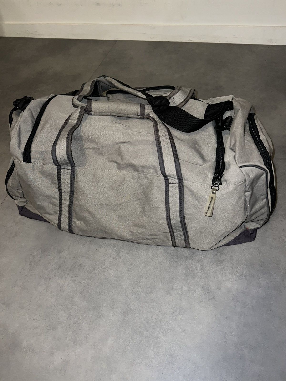 Oakley Vintage Oakley Duffel Bag Size ONE SIZE - 3 Thumbnail