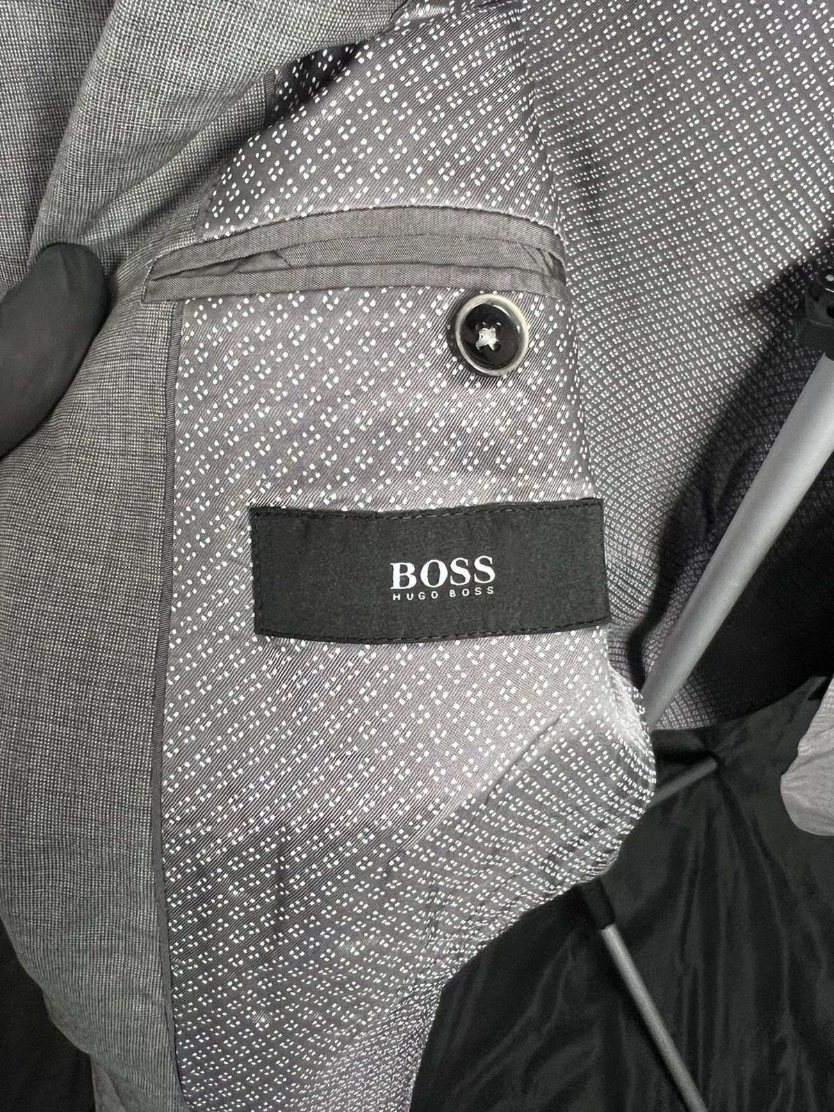 Hugo Boss 🔴Hugo Boss Guabello super 120 Italian blazer Size 36R - 5 Thumbnail
