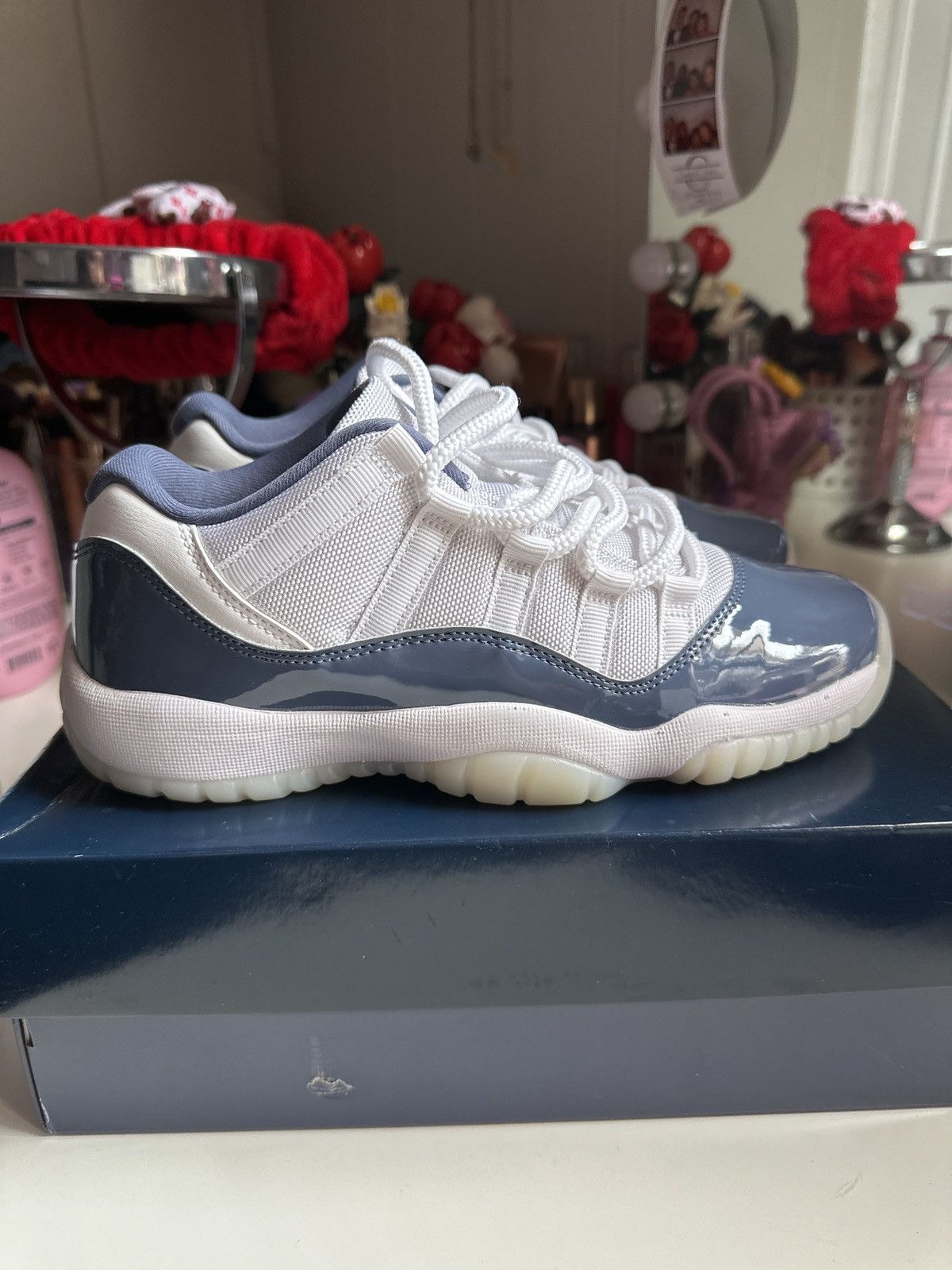 Jordan Brand JORDAN 11 LOW GS (GRADE SCHOOL) Size US 7 / EU 40 - 1 Thumbnail