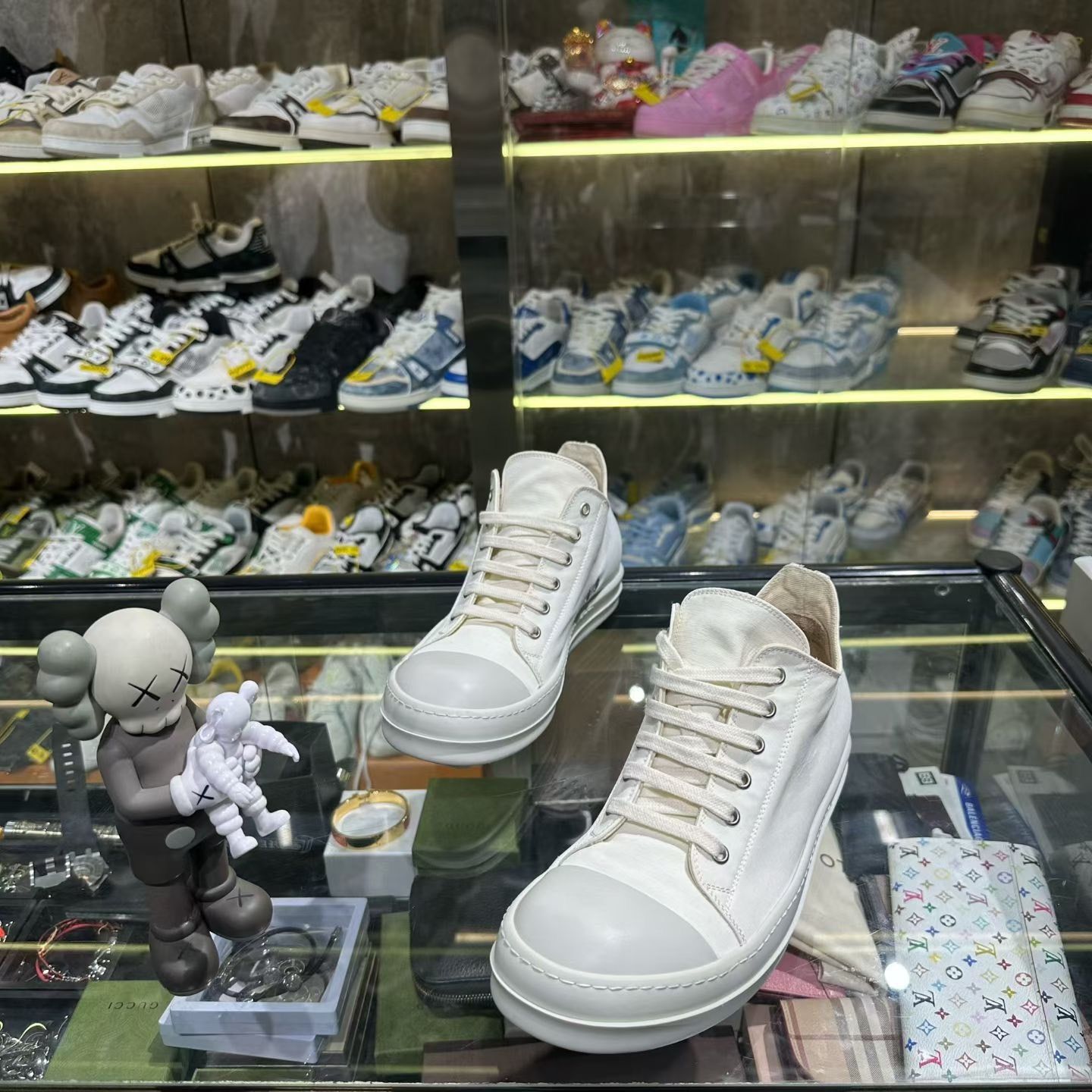Rick Owens Rick Owens White Hitop Sneakers us_10 Women Size US 10 / IT 40 - 1 Thumbnail