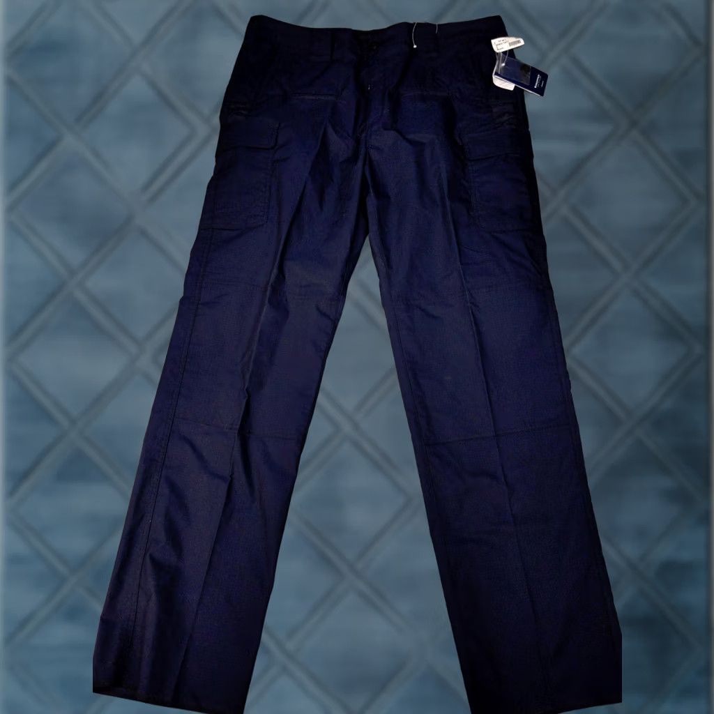 Propper Propper Kinetic Pants Womens 20 unhemmed Navy Blue Cargo Tactical Rip Stop Pants Womens 20 Navy Blues Cargo Rip Stop Size 42" / US 20 - 1 Thumbnail
