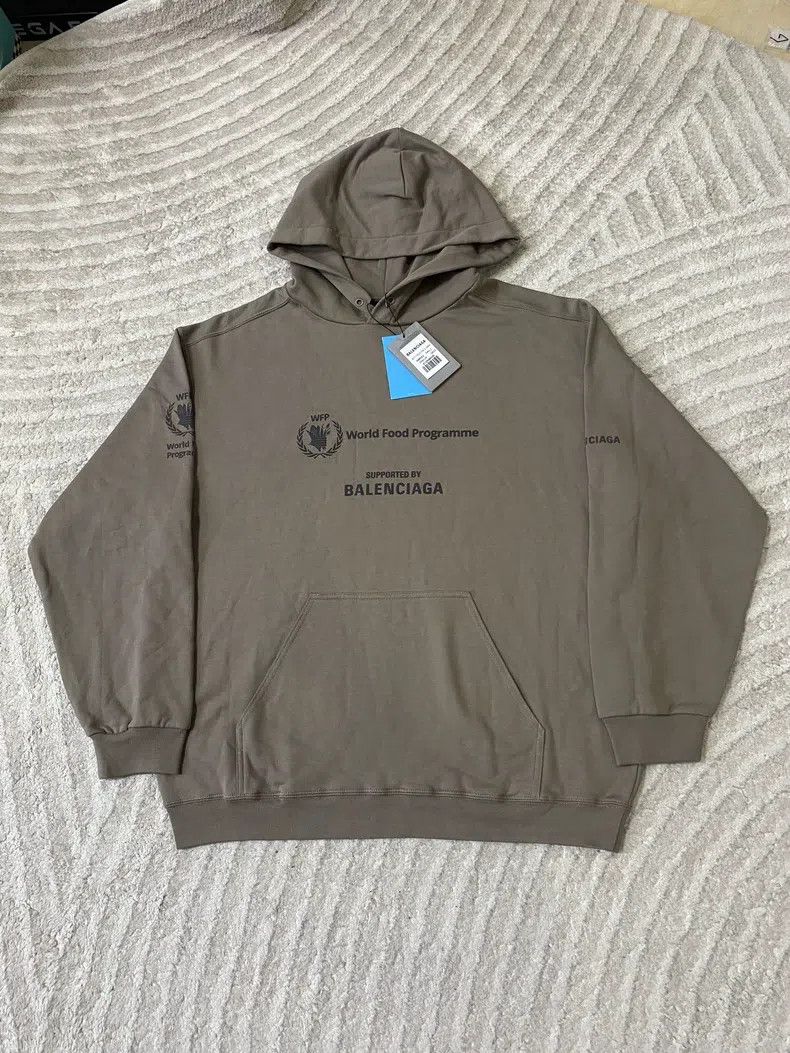 Balenciaga Balenciaga Food Program Solid Color Hoodie Size US M / EU 48-50 / 2 - 1 Thumbnail