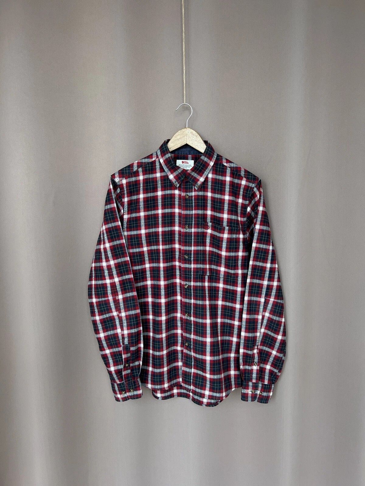 Fjallraven Fjallraven Stig Flannel Button Shirt Mens Size M Slim Fit Size US M / EU 48-50 / 2 - 1 Thumbnail