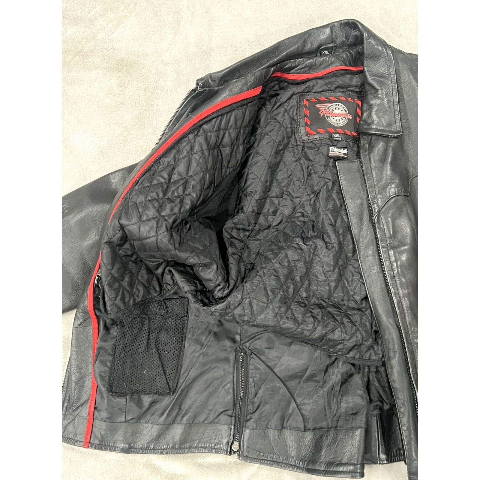Vintage VINTAGE Milwaukee Leather Motorcycle Jacket Desperado Biker 2XL Black Distressed All Seasons Zipper Pocketes Ladies? Size US XXL / EU 58 / 5 - 4 Thumbnail
