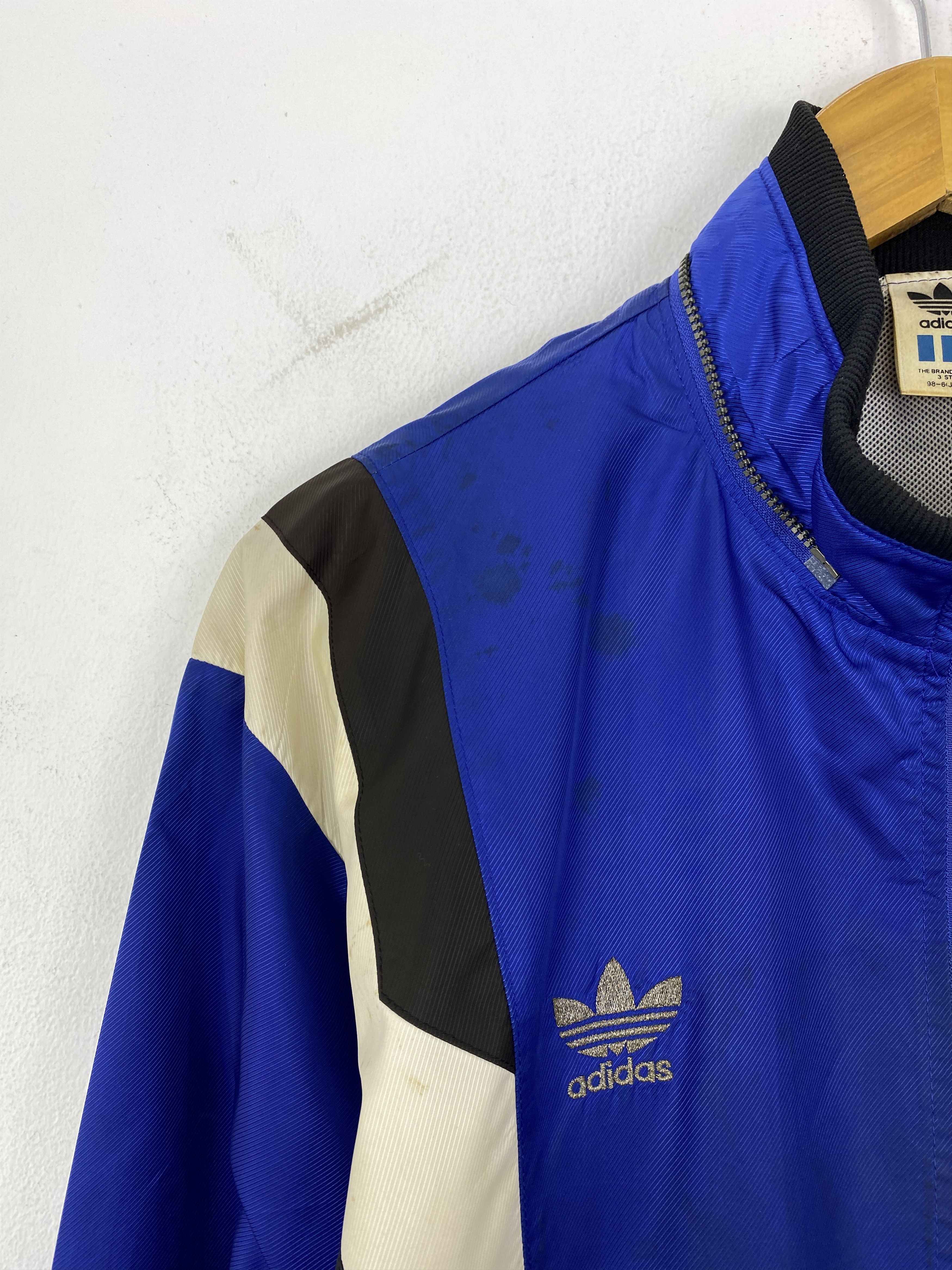 Adidas Vintage 90s Adidas Zipper Up Light Jacket WN0005 Size US XL / EU 56 / 4 - 8 Thumbnail