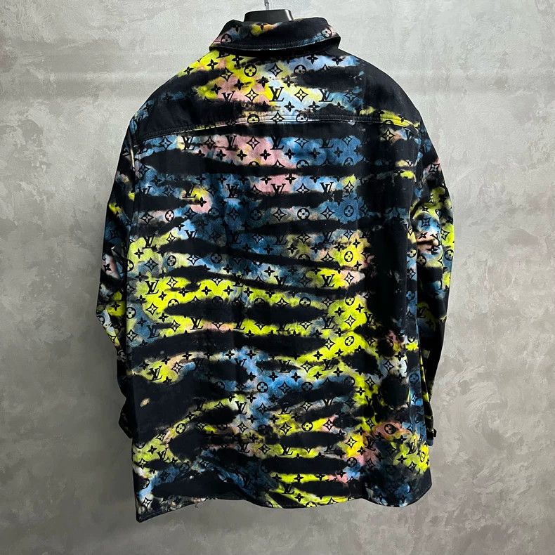 Louis Vuitton louis vuitton Long Sleeve Shirt with Black Dazzling Laser Size US S / EU 44-46 / 1 - 5 Thumbnail