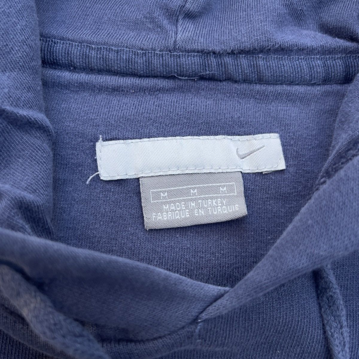 Nike × Vintage Vintage Thrashed Navy Y2K NIKE Mini Swoosh Hoodie Size US M / EU 48-50 / 2 - 3 Thumbnail