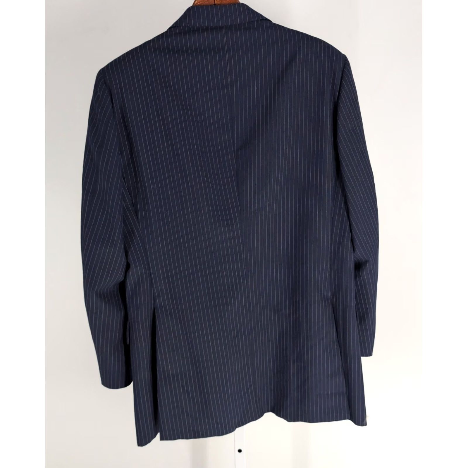 Yves Saint Laurent VINTAGE Saint Laurent Pinstripe Blazer France Navy Wool 80s Mens Jacket Regular Size 40 Size 40R - 4 Thumbnail