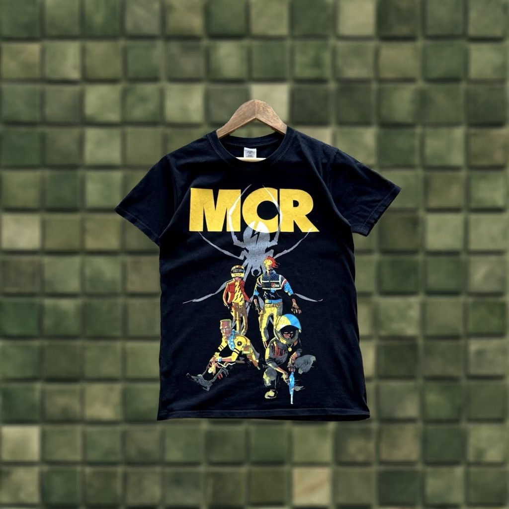 Gildan VINTAGE My Chemical Romance MCR Band Tee Shirt Music Graphic Punk Rock Emo Size S Men Size US S / EU 44-46 / 1 - 1 Thumbnail