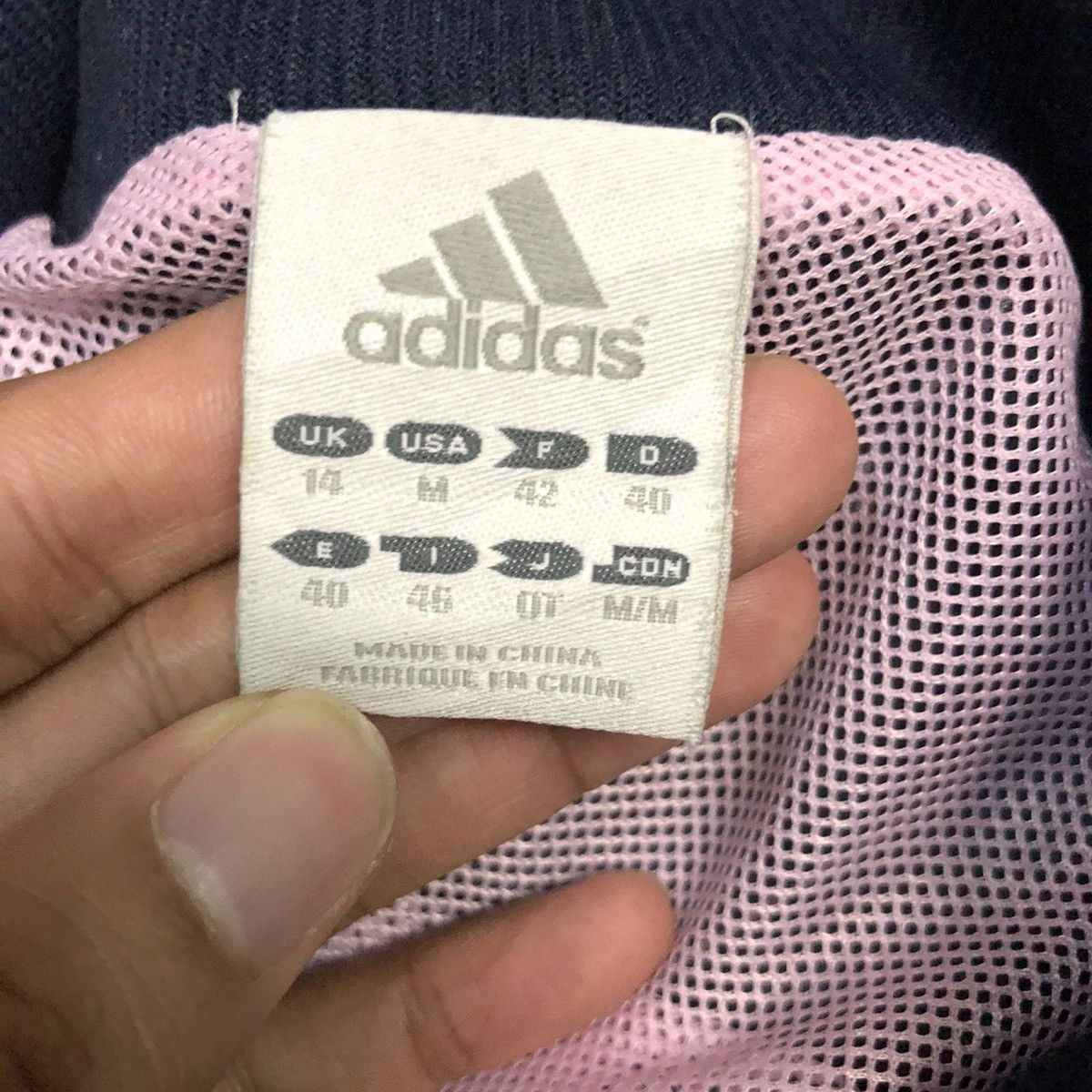Vintage Vintage Adidas Climaproof Embroidery Logo Zipper Ups Jacket Size US M / EU 48-50 / 2 - 9 Thumbnail