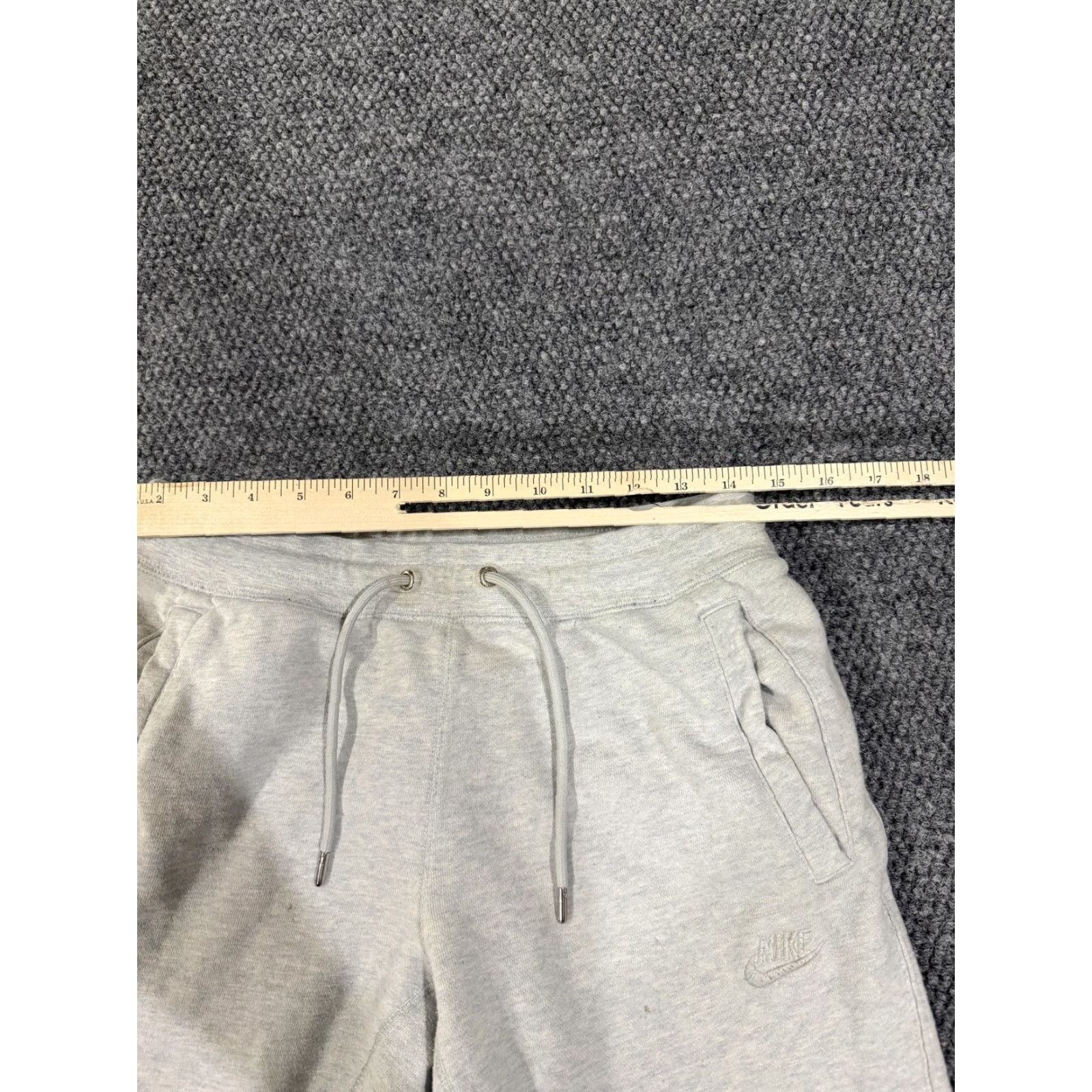 Nike Nike Sweatpants Mens M Gray Fleece Joggers Swoosh Logo Athletic Pants Size US 31 - 5 Thumbnail