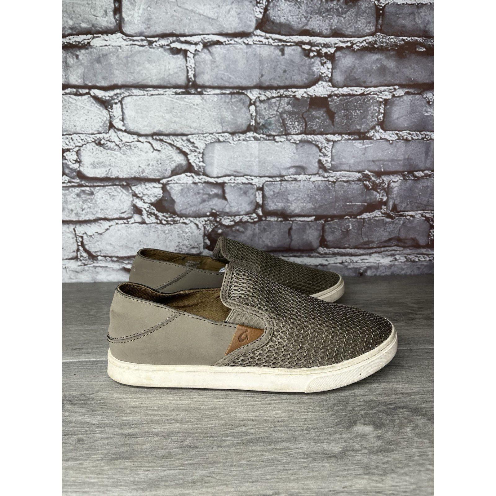 Olukai OluKai Pehuea Slip On Loafers Clay Brown Mesh Beach Shoes Wo Size US 6 / IT 36 - 11 Thumbnail