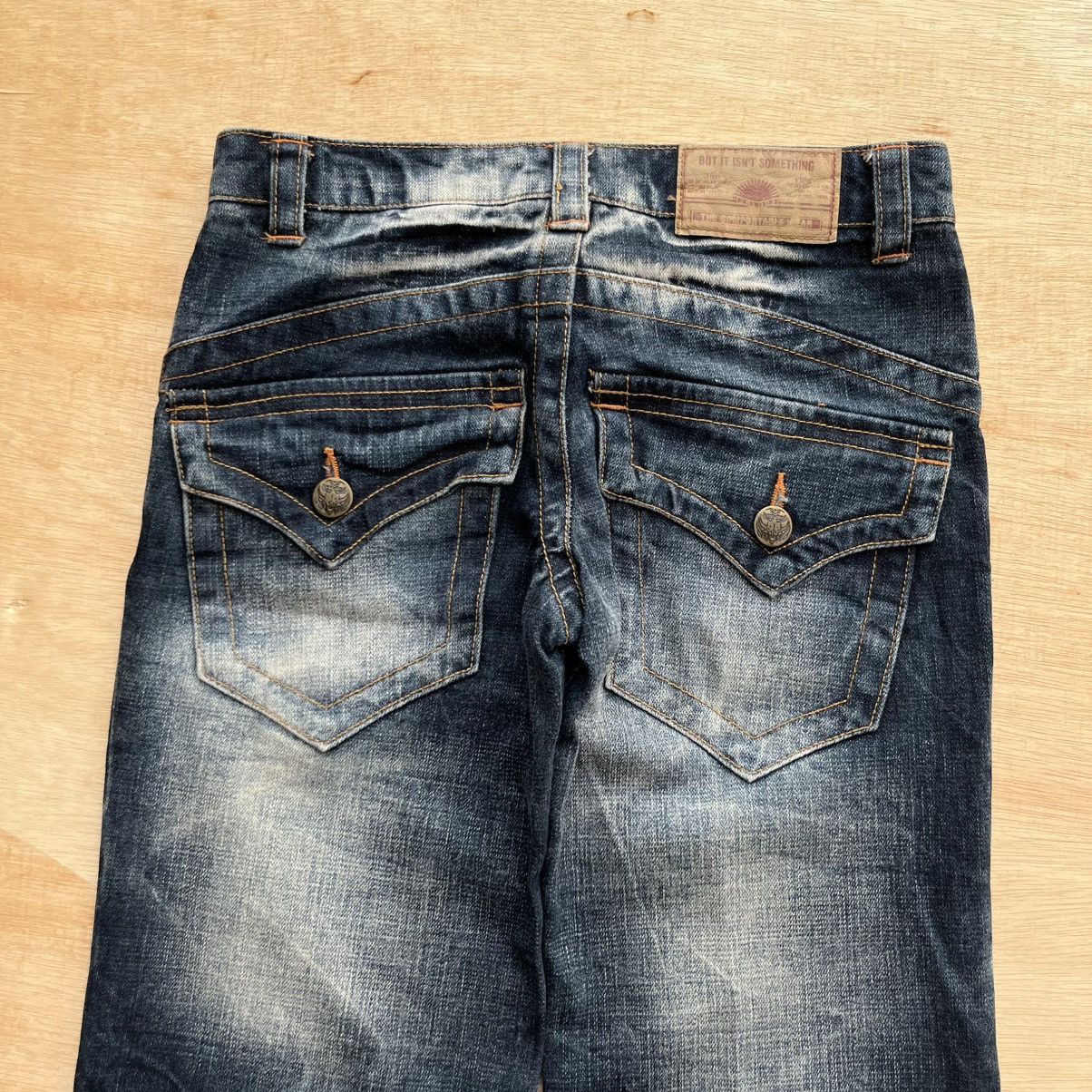 Hysteric Glamour 361 BOS THE COMGORTANLE WEAR DISTRESSED FLARE DENIM Size 28" / US 6 / IT 42 - 9 Thumbnail