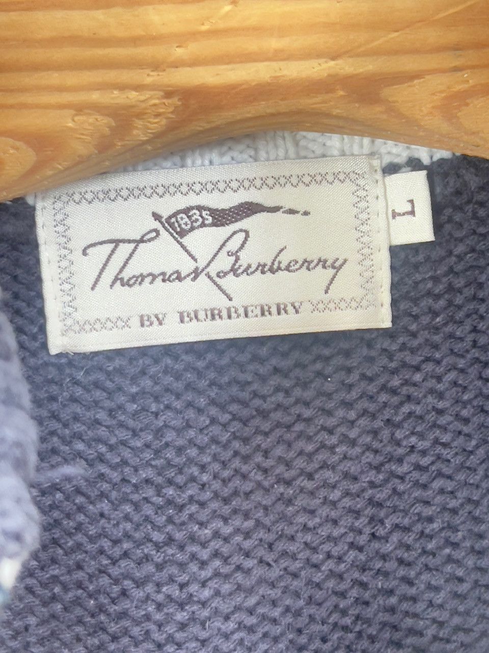 Burberry 🔥 TB Burberry sweater heavy knitted halfzip size L Size US L / EU 52-54 / 3 - 6 Thumbnail