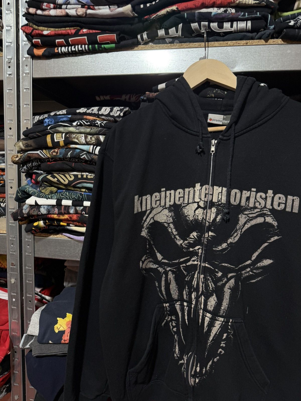 Band Tees Vintage 2000’s KneipenTerroristen Bohsen Onkelz Rock Hoodie Size US M / EU 48-50 / 2 - 3 Thumbnail