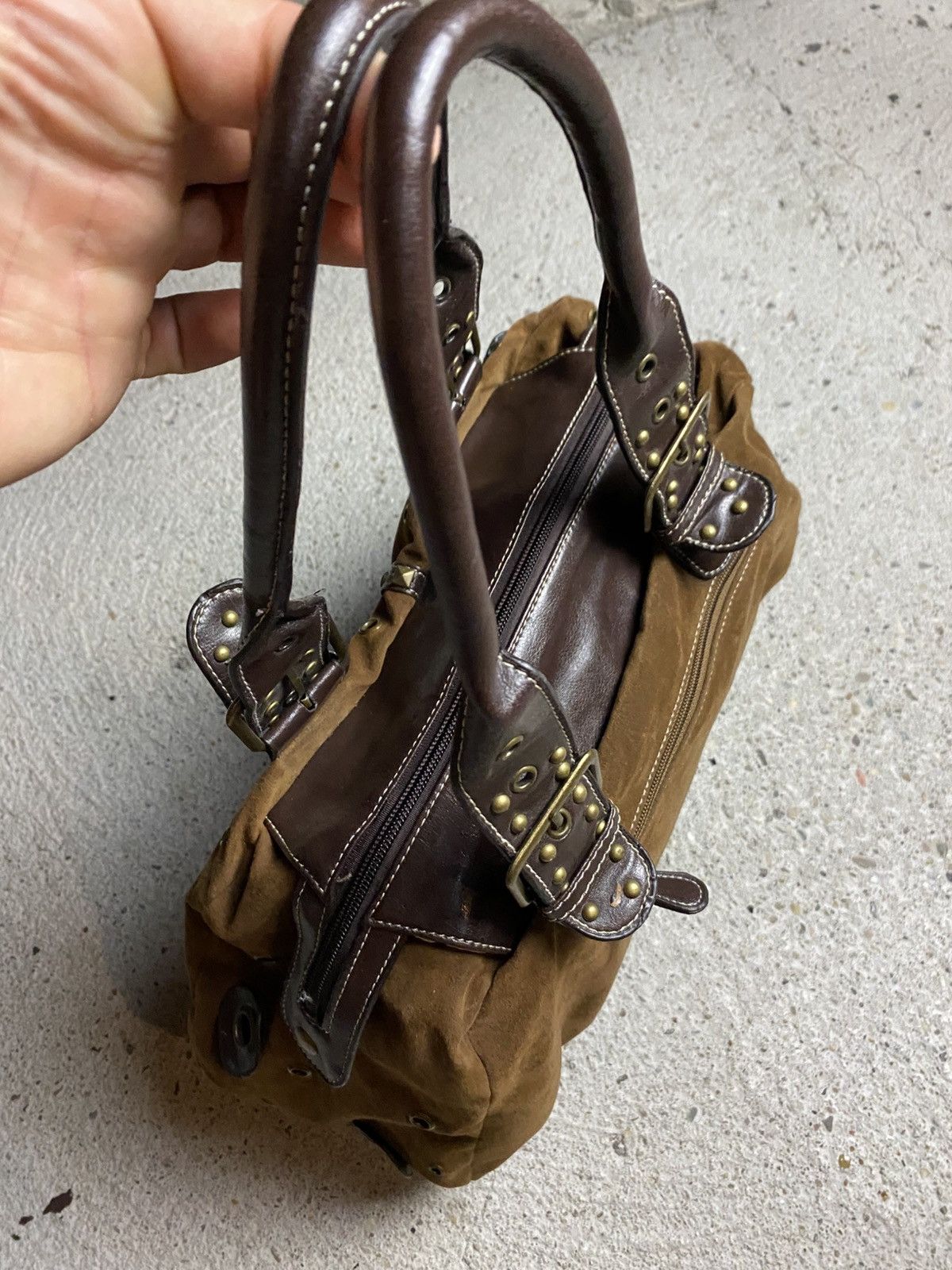 Vintage Vintage suede handbag shoulder bag y2k archive avant garde Size ONE SIZE - 12 Thumbnail