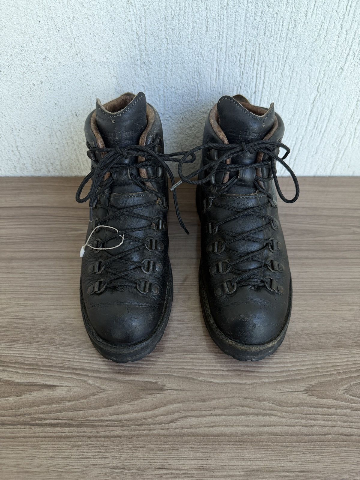 Danner Vintage danner mountain light boots Size US 6.5 / EU 39-40 - 4 Thumbnail