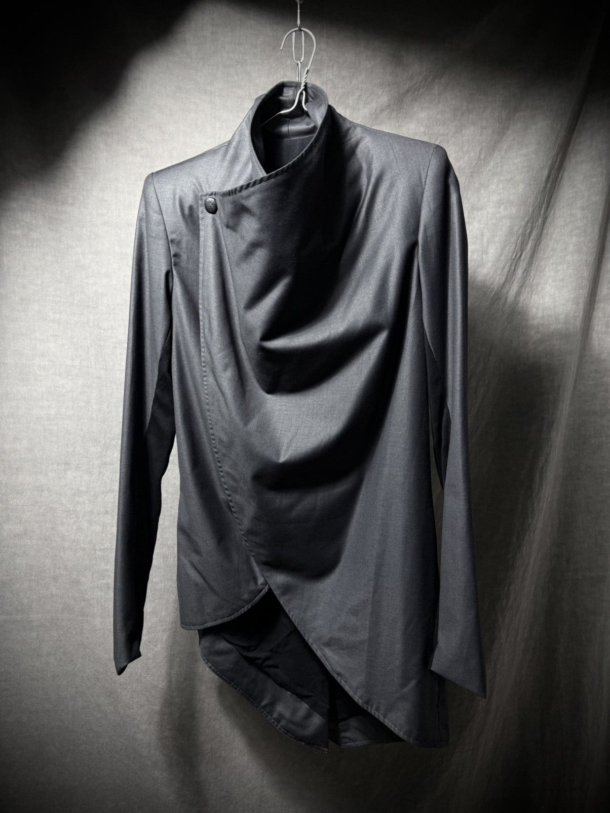 Castore CATORCE Asymmetric Drape Jacket Size S / US 4 / IT 40 - 1 Thumbnail
