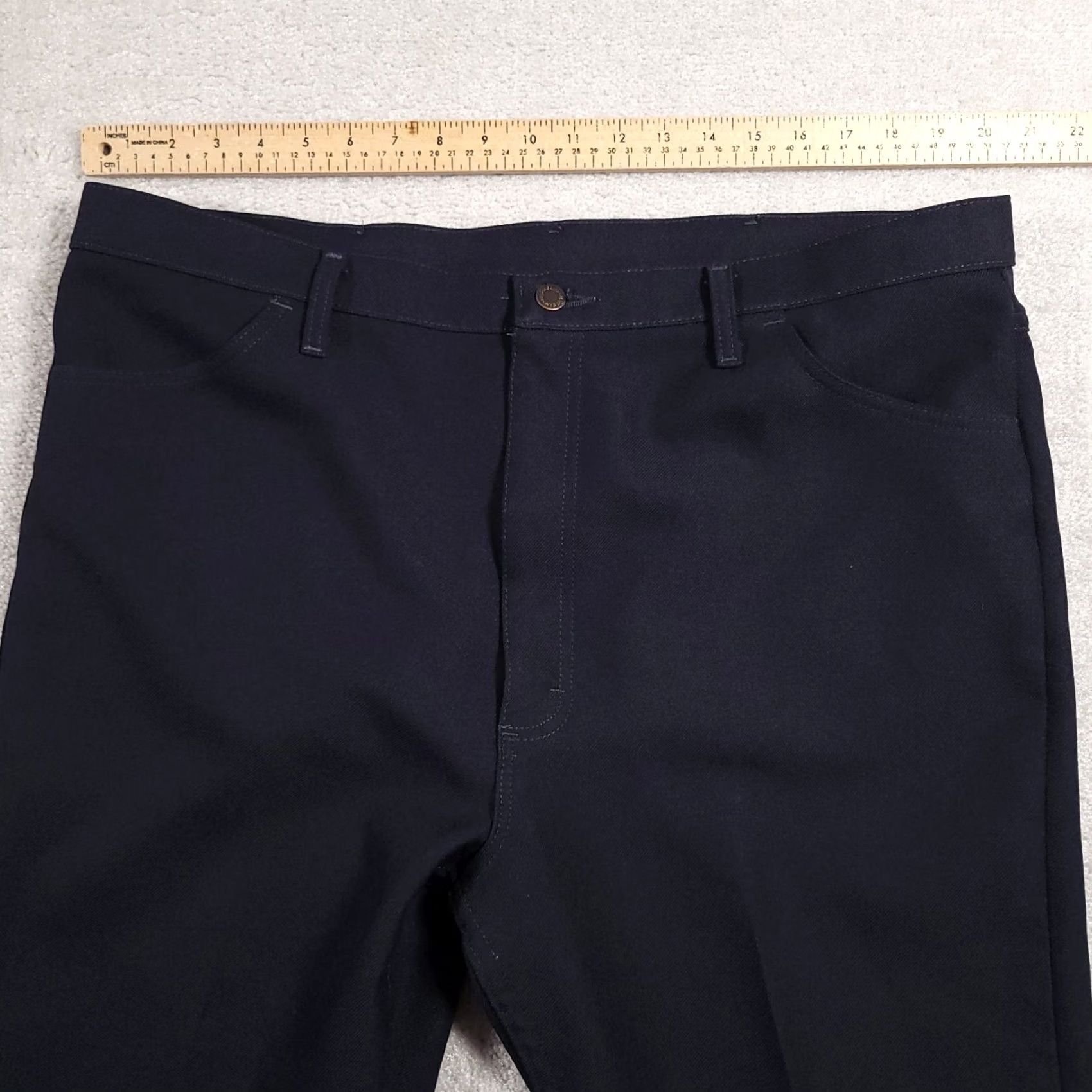 Wrangler VINTAGE Wrangler Pants Polyester Dress Slacks Mens 42X32 Navy Blue Straight Leg Shirt Jeans Pants Dress Pants Mens 42X32 Navy Blue Straight Leg Size US 41 - 5 Thumbnail