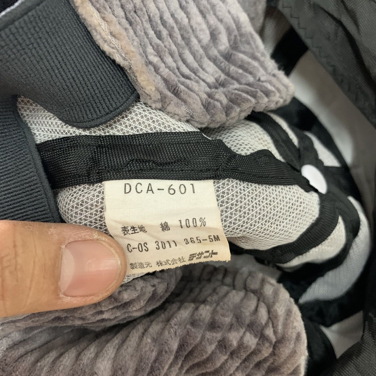 Descente DESCENTE VINTAGE CUDROY CAP Size ONE SIZE - 9 Thumbnail