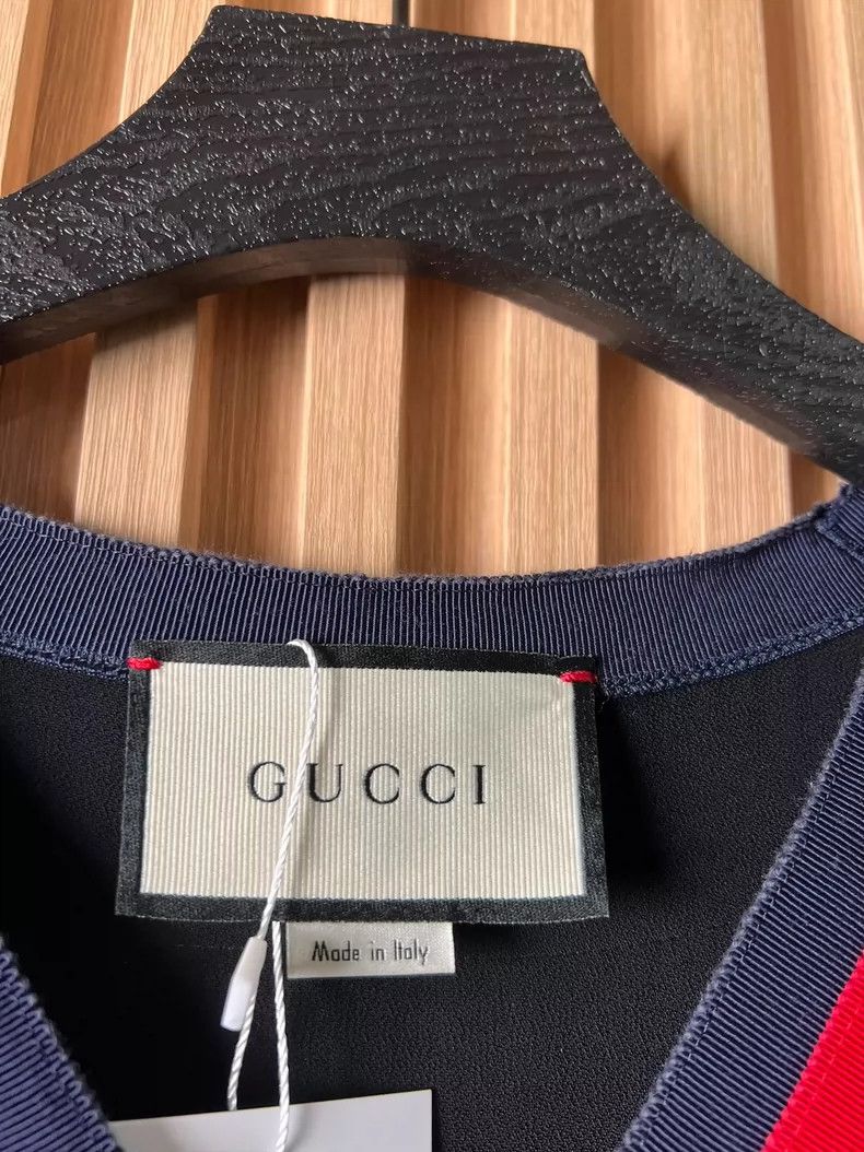 Gucci Gucci FW21 contrasting edge V-neck 7-point long-sleeved dre Size XS / US 0-2 / IT 36-38 - 3 Thumbnail